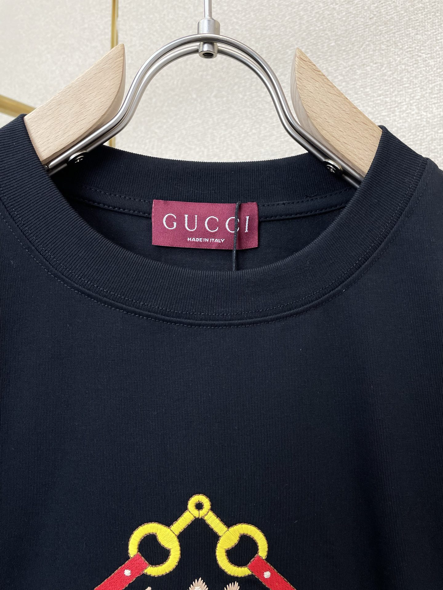 。Gucci古驰💥独家专供新款原单男士休闲短袖 高端定制 高端版本 时尚百搭爆款⚠️⚠️✨✨进口面料 手
