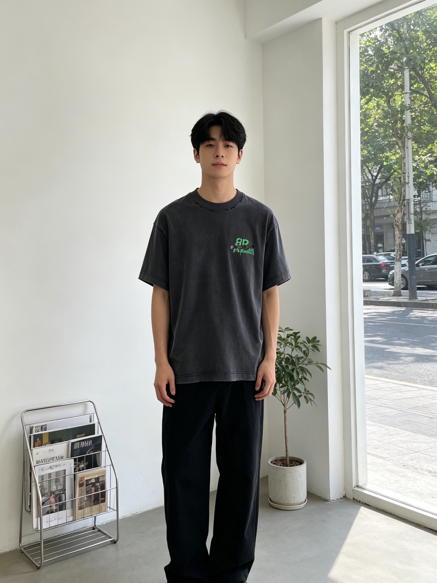 NO:845551,.Balenciaga has a must-have new model, original men's casual short-sleeves, high-end customization, high version, fashionable and versatile imported fabrics, super soft and delicate to the touch, skin-friendly and comfortable to wear, high-end boutique, factory-made fine upper body is very good, men's must-have item, complete with three standards, size 46-54, new model, balenciaga, balenciaga, T-shirt,19860909.Balenciaga巴黎世家砸锅卖铁都要上的新款新款原单男士休闲短袖 高端定制 高版本 时尚百搭爆款进口面料 手感超柔软细腻 穿着亲肤舒适 高端精品 代工厂精细做上身非常赞 男士必备单品 三标齐全 码数46-54砸锅卖铁上新款,,balenciaga,balenciaga,T-shirt,,Men's clothing