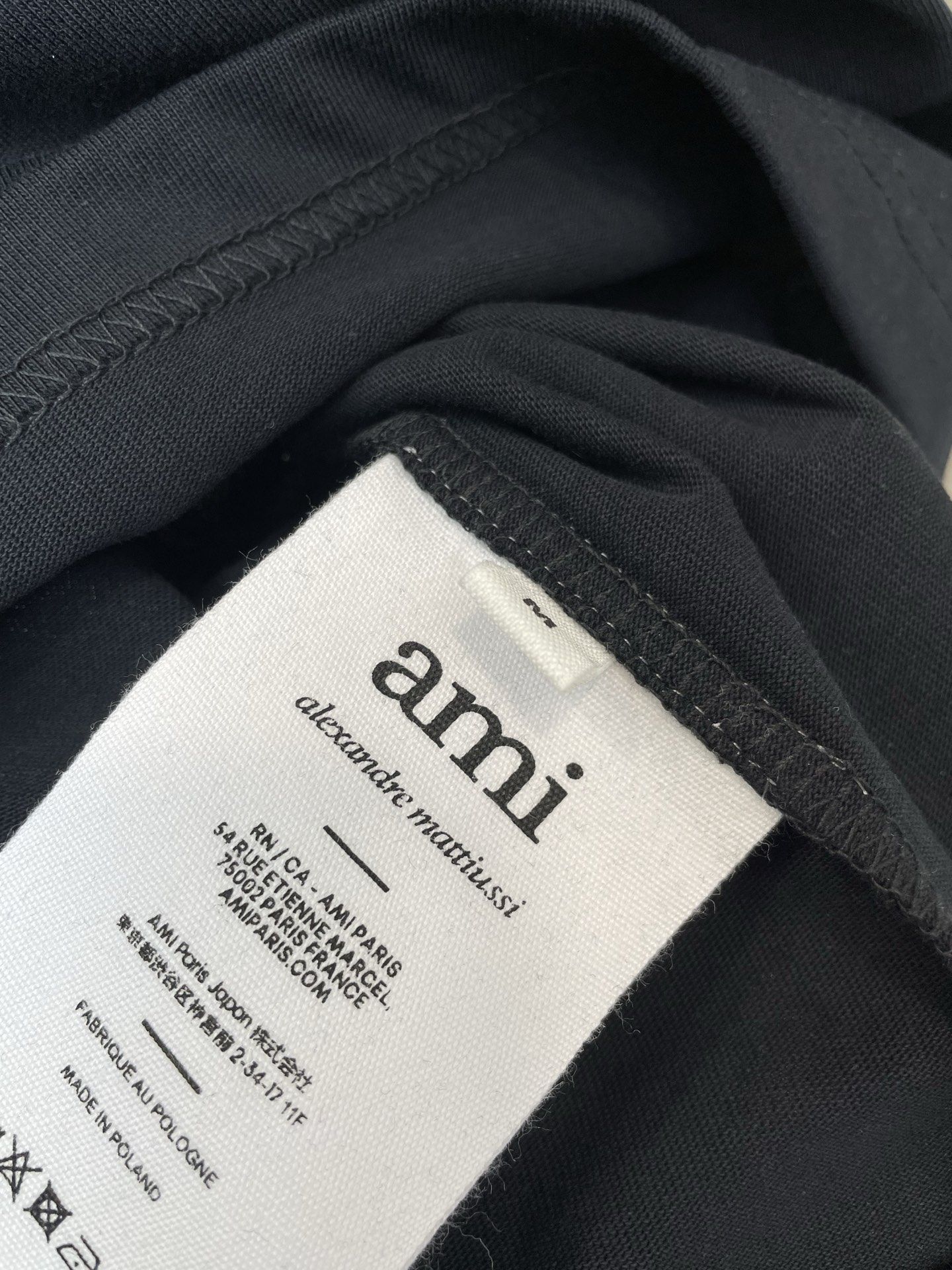 。AMI艾米💥砸锅卖铁都要上的新款新款原单男士休闲短袖 高端定制 高版本 时尚百搭爆款⚠️⚠️✨✨进口面