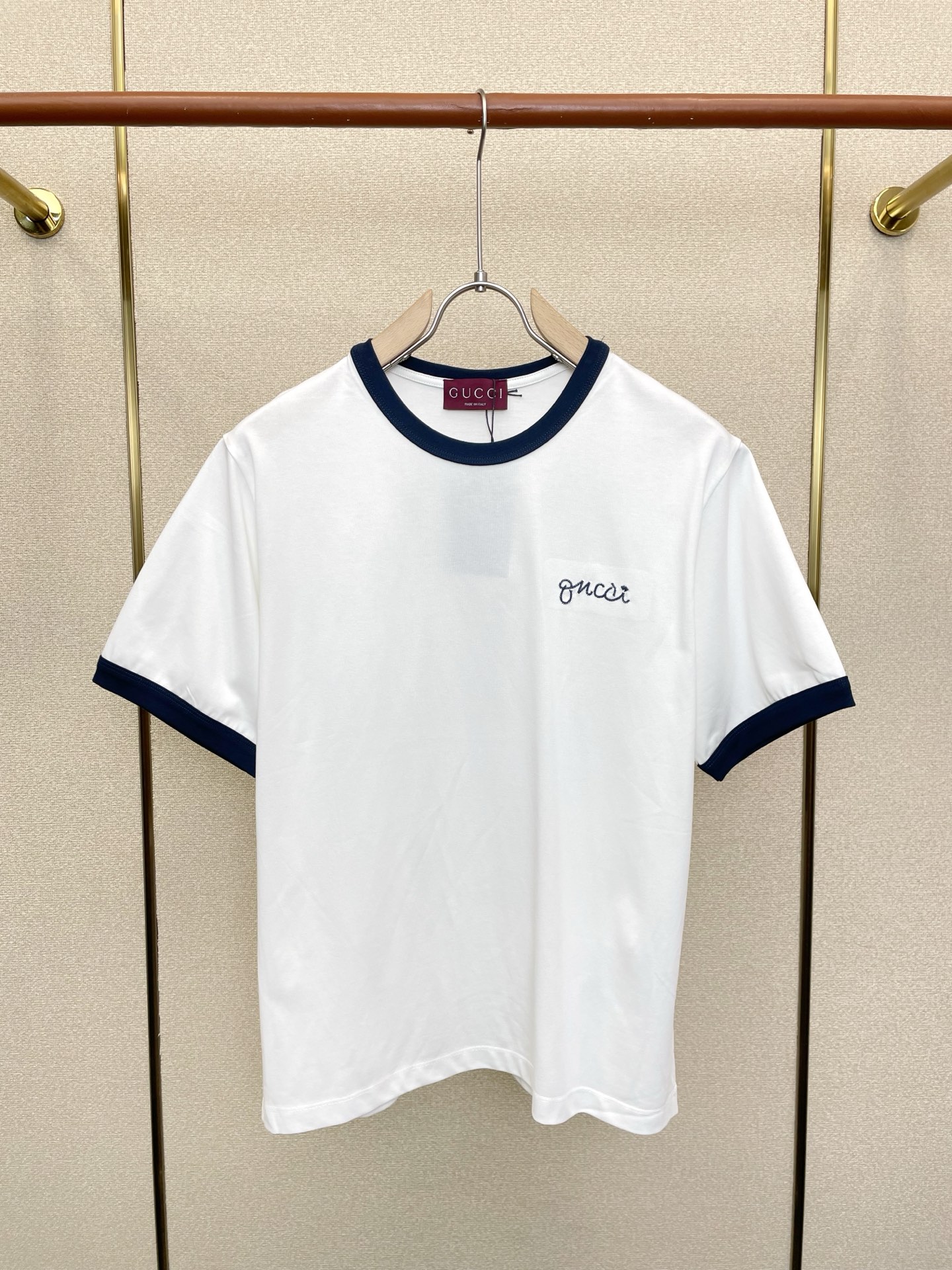 。Gucci古驰💥砸锅卖铁都要上的新款新款原单男士休闲短袖 高端定制 高版本 时尚百搭爆款⚠️⚠️✨✨进