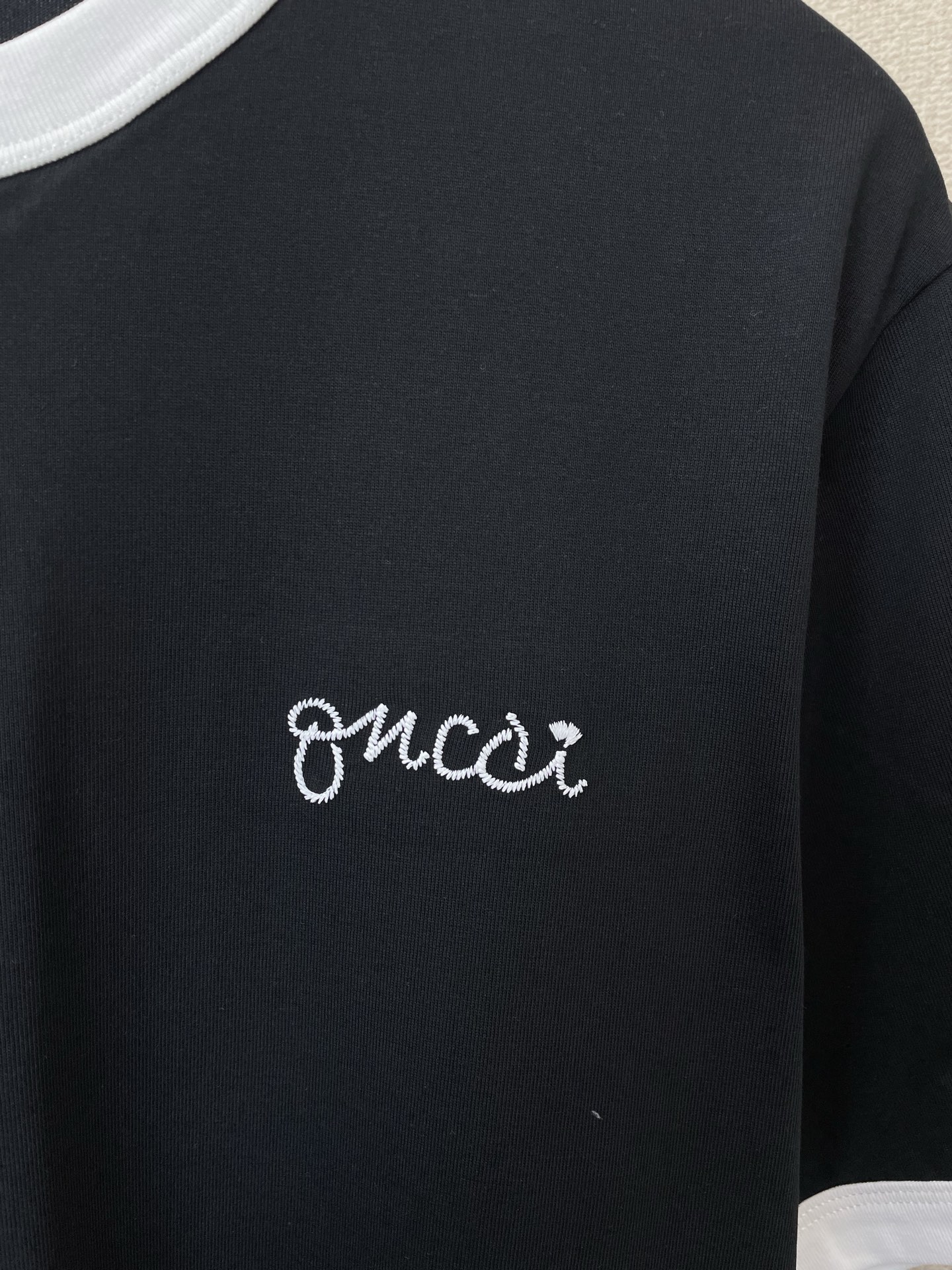 。Gucci古驰💥砸锅卖铁都要上的新款新款原单男士休闲短袖 高端定制 高版本 时尚百搭爆款⚠️⚠️✨✨进