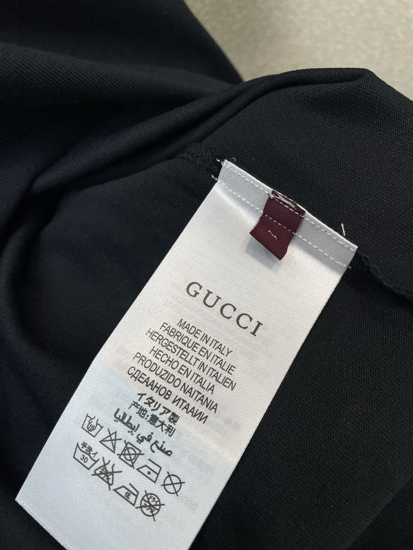 。Gucci古驰💥砸锅卖铁都要上的新款新款原单男士休闲短袖 高端定制 高版本 时尚百搭爆款⚠️⚠️✨✨进