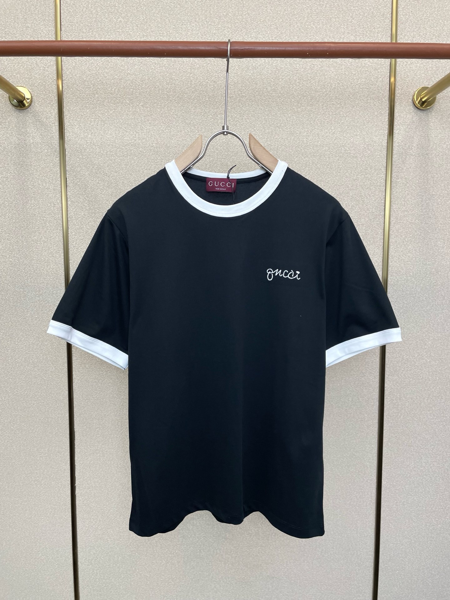 。Gucci古驰💥砸锅卖铁都要上的新款新款原单男士休闲短袖 高端定制 高版本 时尚百搭爆款⚠️⚠️✨✨进