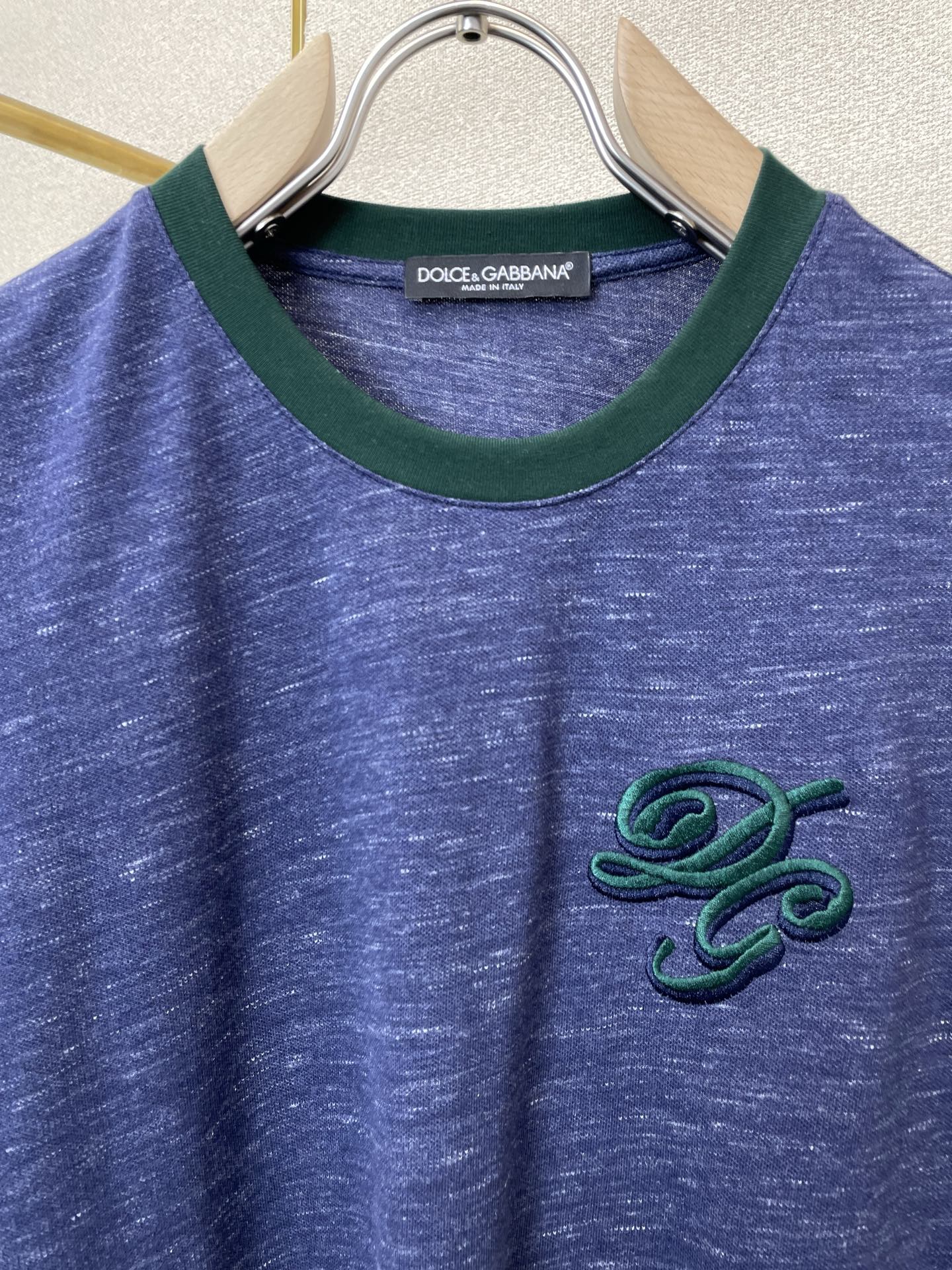 。Dolce&Gabbana杜嘉班纳💥砸锅卖铁都要上的新款新款原单男士休闲短袖 高端定制 高端版本 时尚