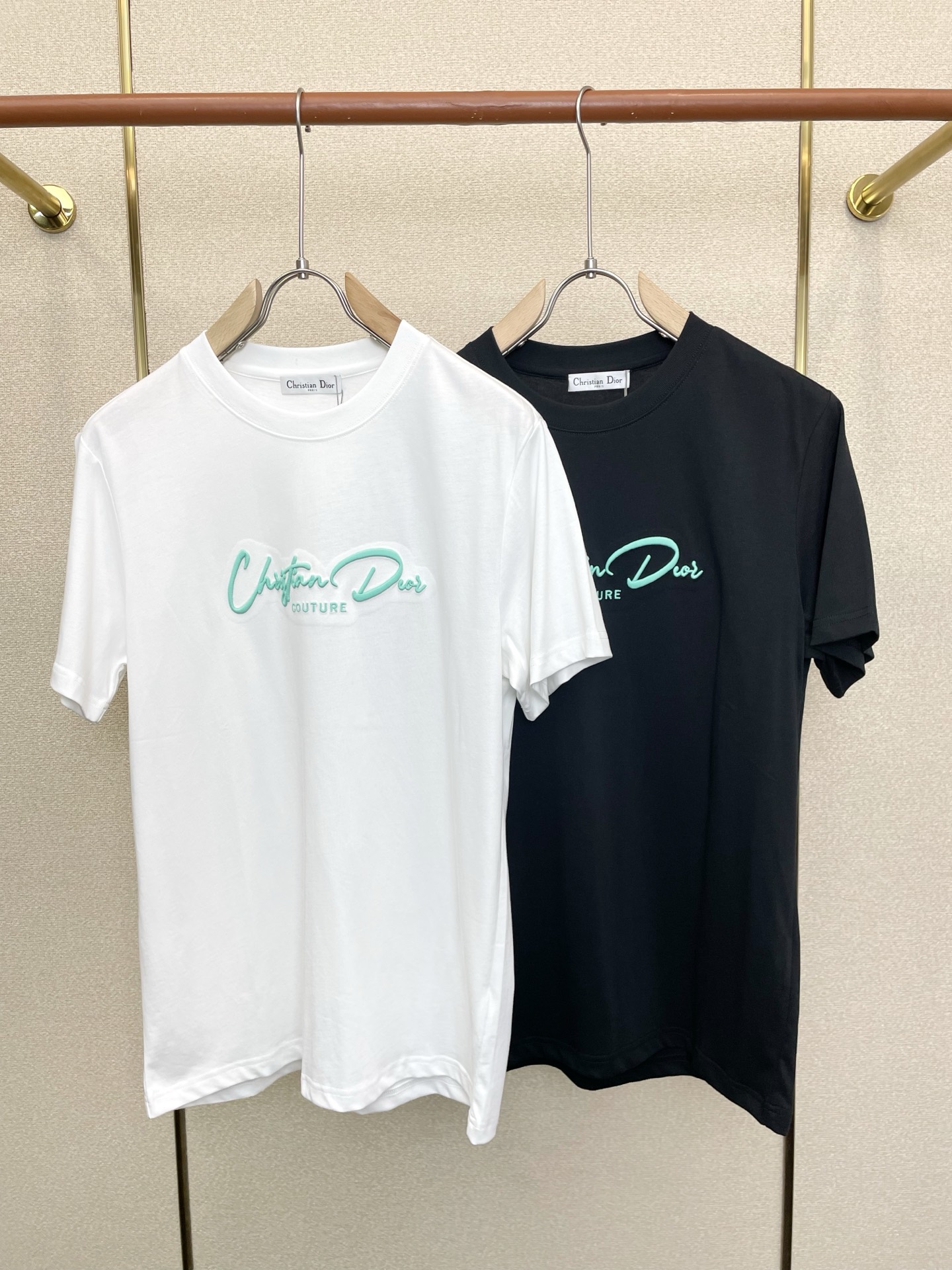 。Dior迪奥💥砸锅卖铁都要上的新款新款原单男士休闲短袖 高端定制 高端版本 时尚百搭爆款⚠️⚠️✨✨进