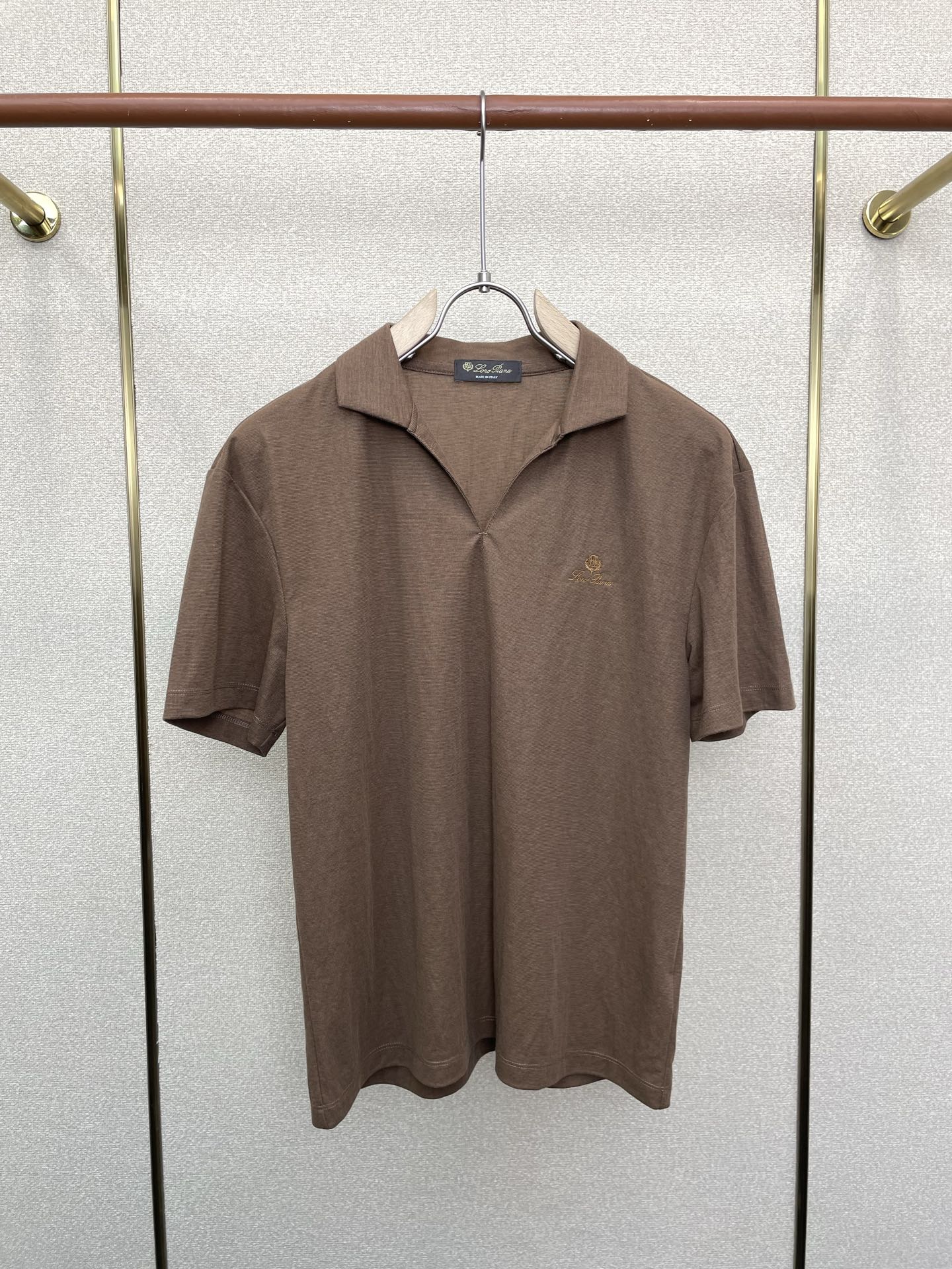 。Loro Piana-Loro Piana诺悠翩雅💥砸锅卖铁都要上的新款新款原单男士休闲短袖 高端定制