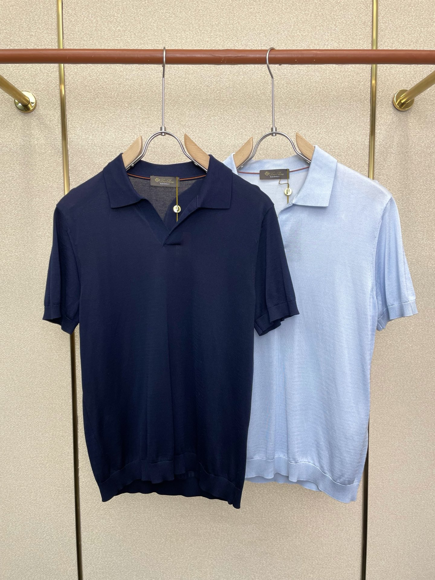 。Loro Piana-Loro Piana诺悠翩雅💥砸锅卖铁都要上的新款新款原单男士休闲短袖 高端定制