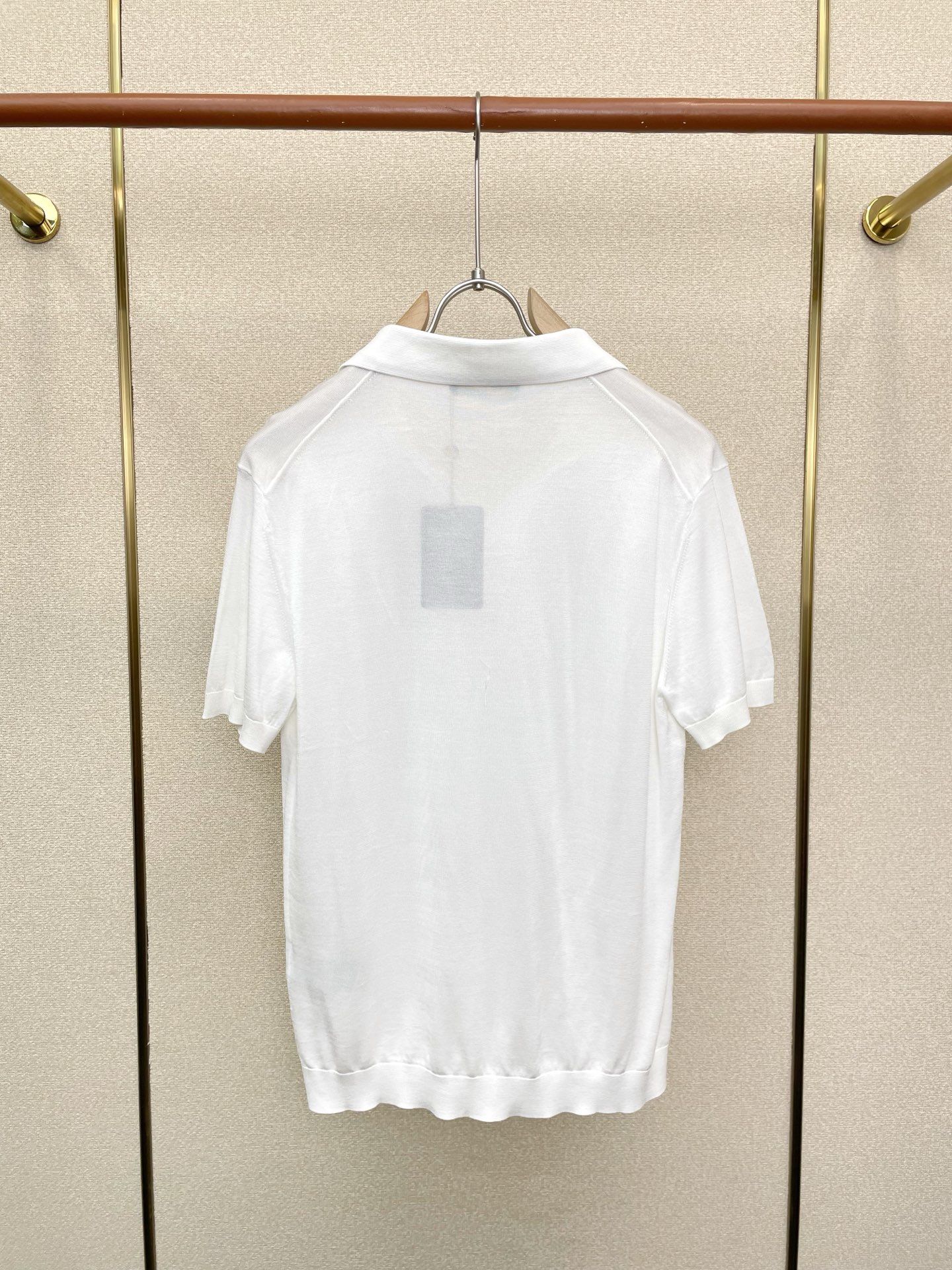 。Loro Piana-Loro Piana诺悠翩雅💥砸锅卖铁都要上的新款新款原单男士休闲短袖 高端定制