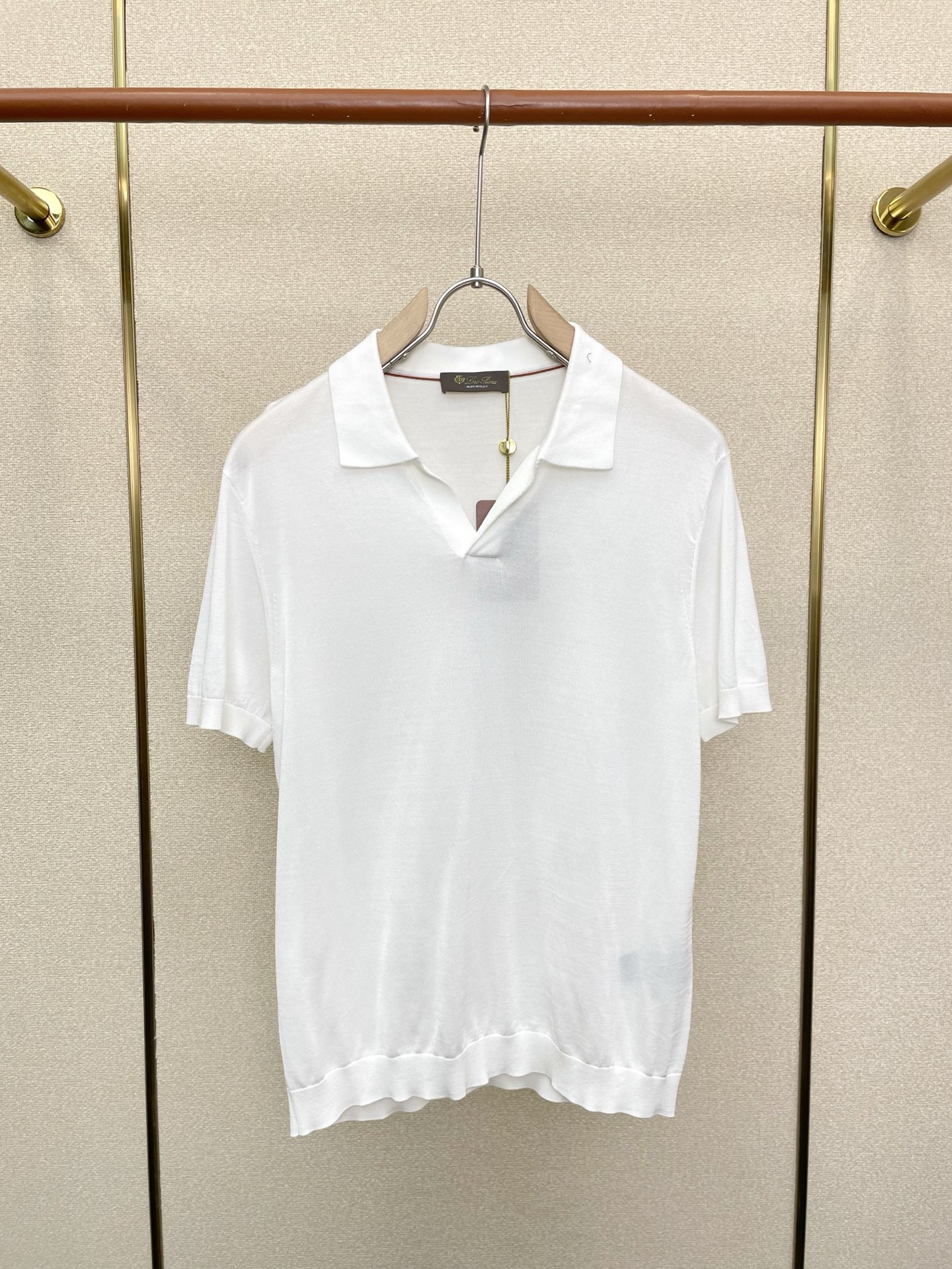 。Loro Piana-Loro Piana诺悠翩雅💥砸锅卖铁都要上的新款新款原单男士休闲短袖 高端定制