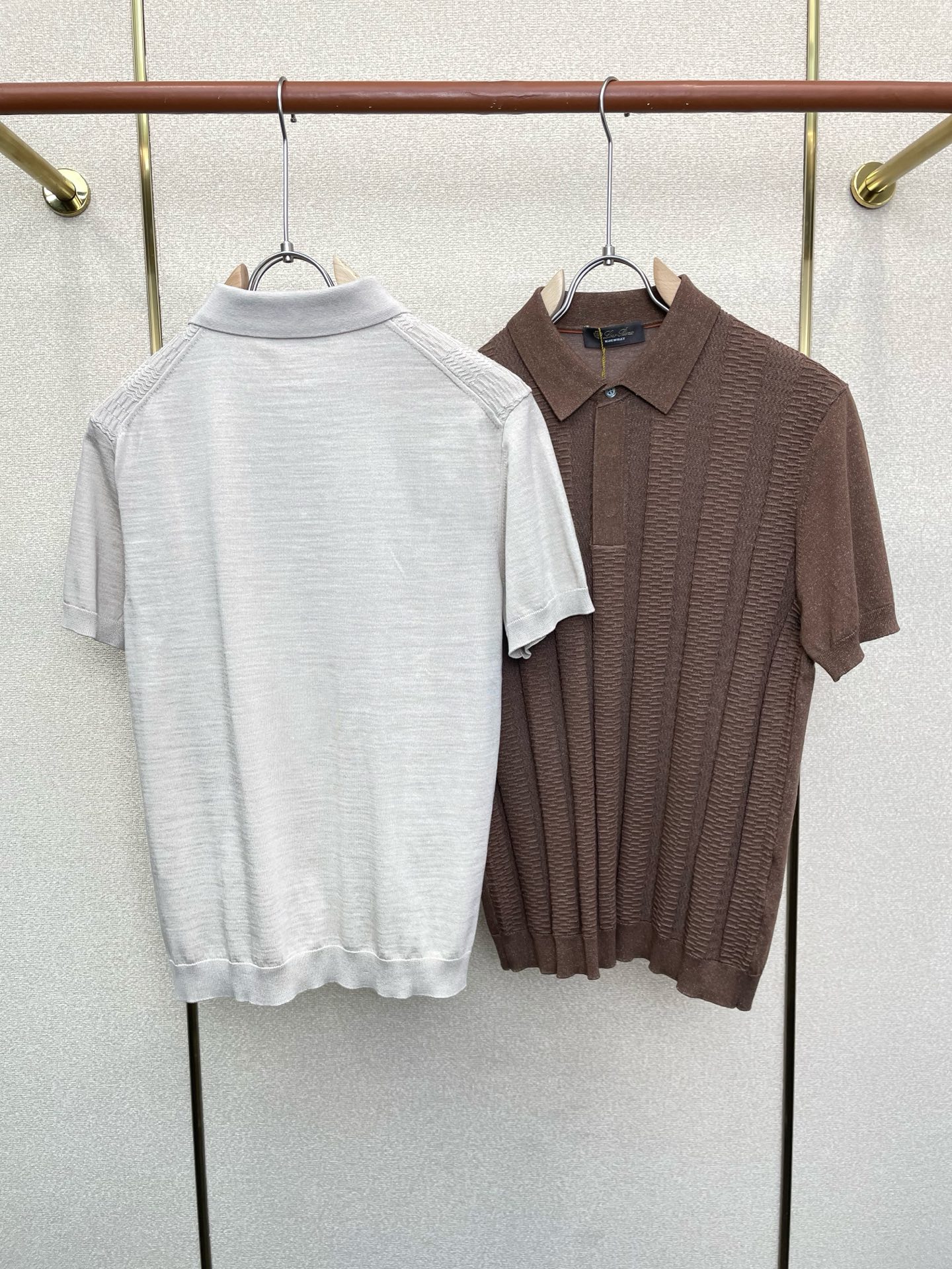 。Loro Piana-Loro Piana诺悠翩雅💥砸锅卖铁都要上的新款新款原单男士休闲短袖 高端定制