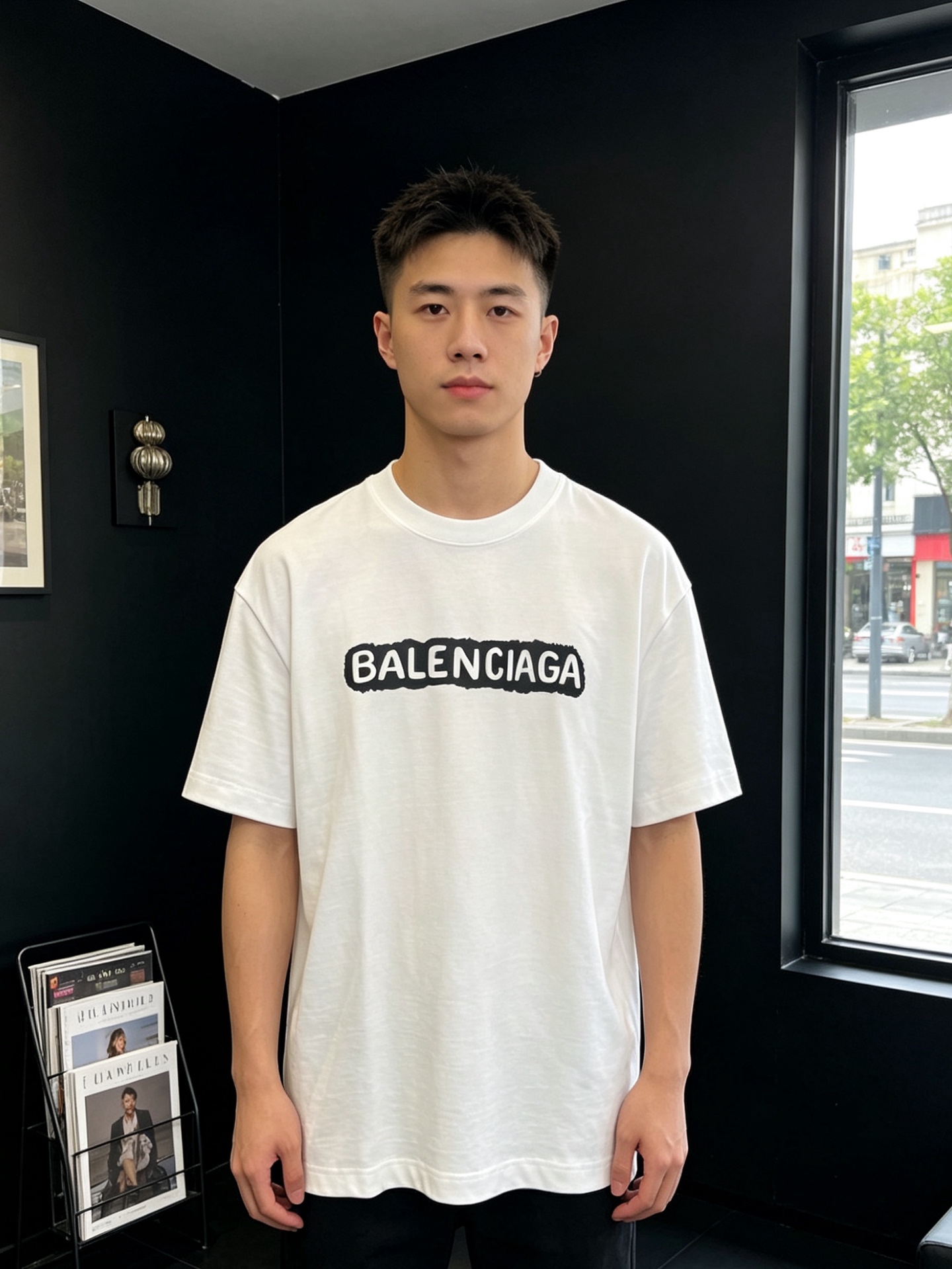 NO:916678,.Balenciaga's new and original men's casual short-sleeves are sold all over the world. High-end customization. High-end version. Fashionable and versatile imported fabrics. Super soft and delicate feel. Skin-friendly and comfortable to wear. High-end boutique. The upper body is finely made by the factory. It is a must-have item for men. Three standards are complete. Size S-2XL,,balenciaga,balenciaga,T-shirt,19860909.Balenciaga巴黎世家砸锅卖铁都要上的新款新款原单男士休闲短袖 高端定制 高端版本 时尚百搭爆款进口面料 手感超柔软细腻 穿着亲肤舒适 高端精品 代工厂精细做上身非常赞 男士必备单品 三标齐全 码数S-2XL,,balenciaga,balenciaga,T-shirt,,Men's clothing
