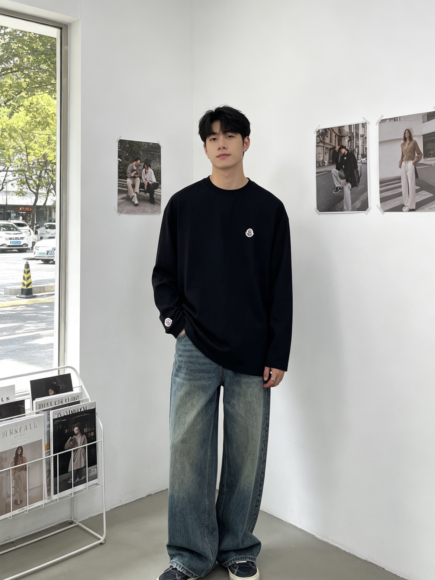 NO:916673,.Moncler’s new and original men’s casual long-sleeved long-sleeved item is a must-have. High-end customization. High-end version. Fashionable and versatile imported fabrics. Super soft and delicate feel. Skin-friendly and comfortable to wear. High-end boutique. The upper body is finely made by the factory. It’s a must-have item for men. Three complete standards. Size M-6XL, Moncler,19860909.Moncler蒙口砸锅卖铁都要上的新款新款原单男士休闲长袖 高端定制 高端版本 时尚百搭爆款进口面料 手感超柔软细腻 穿着亲肤舒适 高端精品 代工厂精细做上身非常赞 男士必备单品 三标齐全 码数M-6XL,,Moncler,,Men's clothing