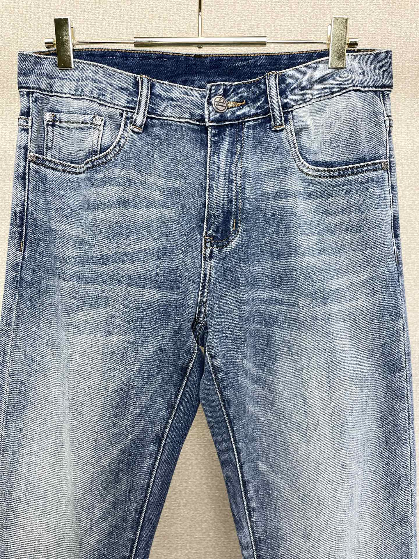 。Louis Vuitton路易威登💥砸锅卖铁都要上的新款新款休闲牛仔裤👖高端版本 专柜定制面料 透气舒
