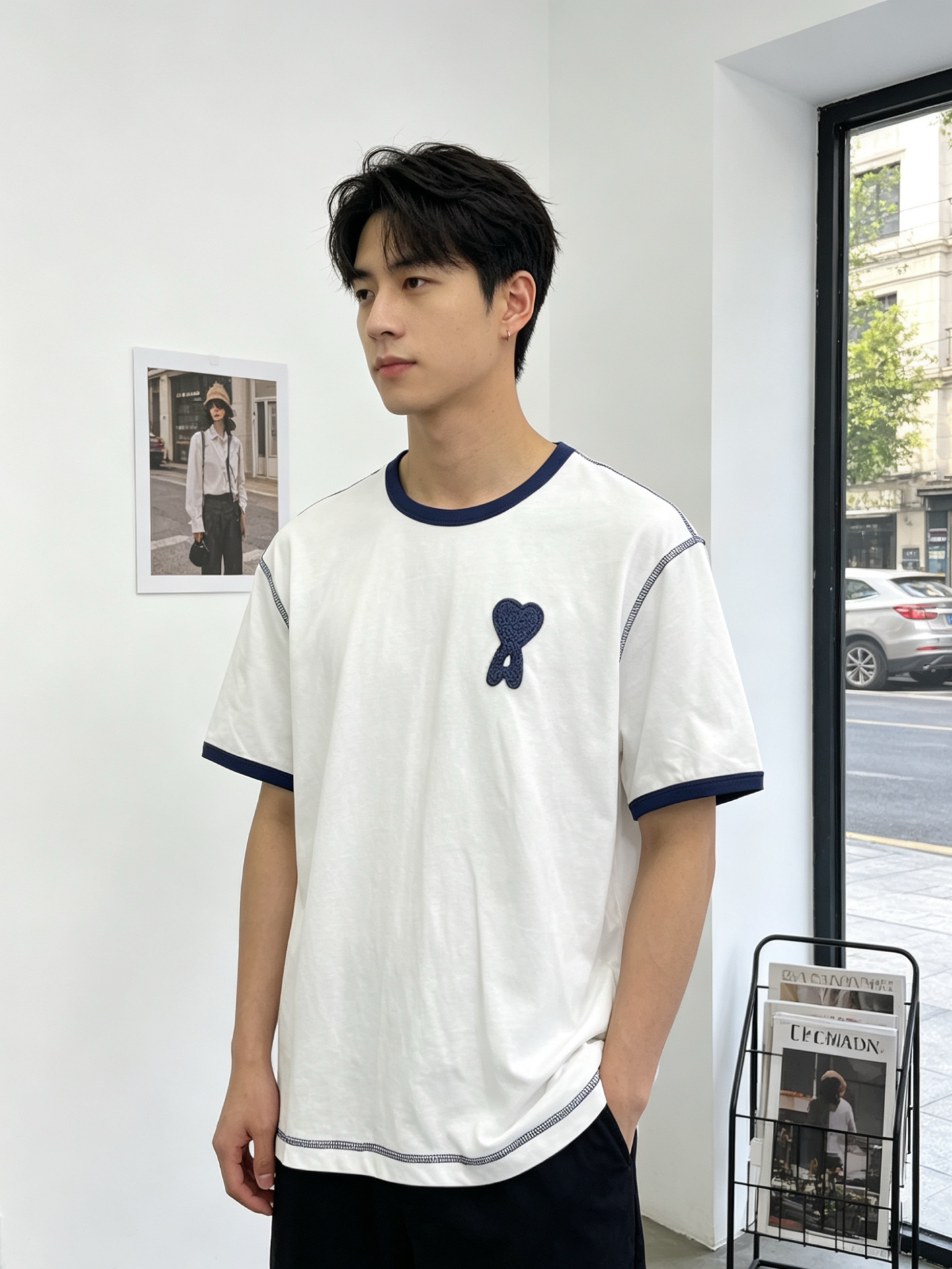 NO:917623,.AMI is a must-have new model of original men's casual short-sleeves. High-end customization. High-end version. Fashionable and versatile imported fabrics. Super soft and delicate feel. Skin-friendly and comfortable to wear. High-end boutique. The upper body is finely made by the OEM. It is a must-have item for men. Three complete standards. Size S-XL, amiri, T-shirt,19860909.AMI艾米砸锅卖铁都要上的新款新款原单男士休闲短袖 高端定制 高端版本 时尚百搭爆款进口面料 手感超柔软细腻 穿着亲肤舒适 高端精品 代工厂精细做上身非常赞 男士必备单品 三标齐全 码数S-XL,,amiri,T-shirt,,Men's clothing