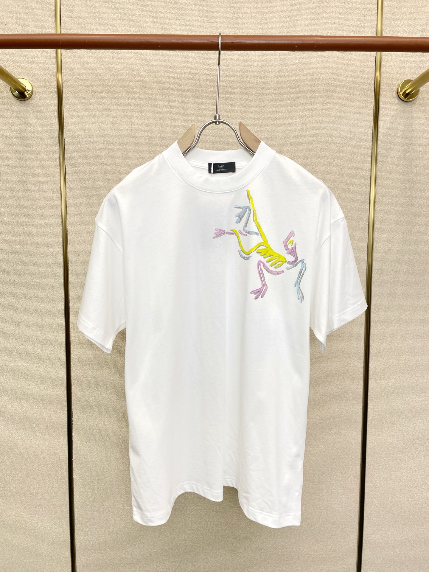 。Arc’teryx始祖鸟💥砸锅卖铁都要上的新款新款原单男士休闲短袖 高端定制 高端版本 时尚百搭爆款⚠