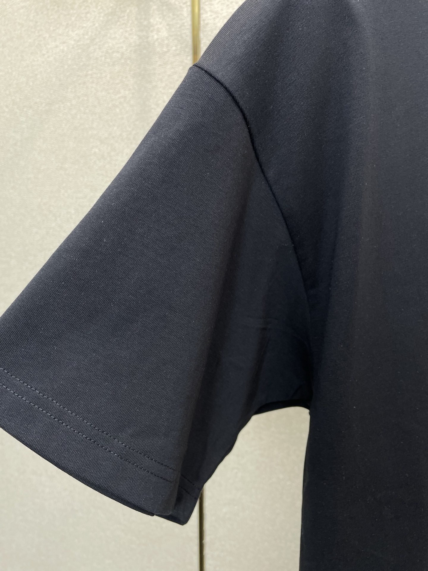 。Arc’teryx始祖鸟💥砸锅卖铁都要上的新款新款原单男士休闲短袖 高端定制 高端版本 时尚百搭爆款⚠