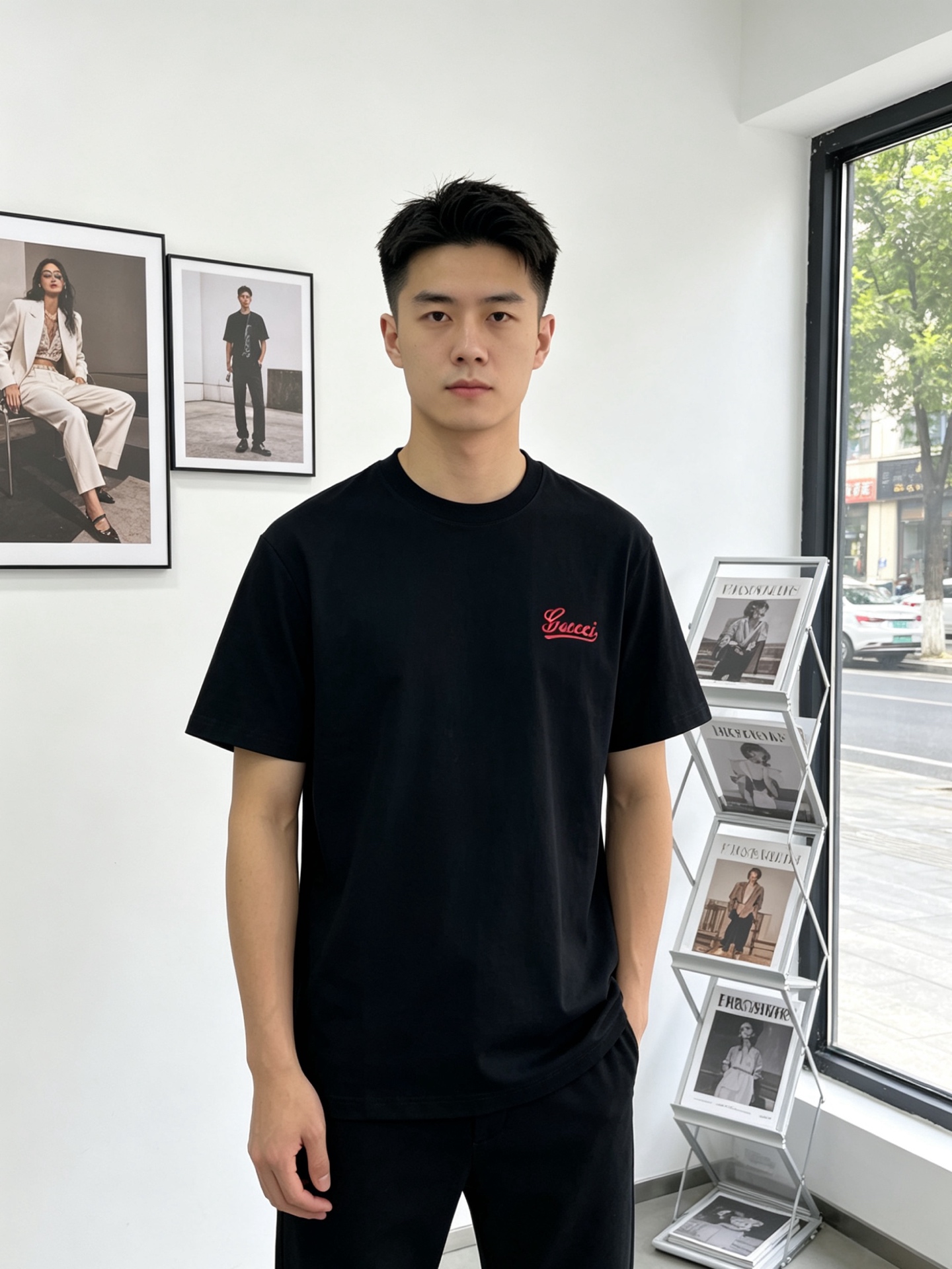 NO:874081,.Gucci Gucci is a must-have new model, original men's casual short sleeves, high-end customization, high-end version, fashionable and versatile, popular imported fabrics, super soft and delicate to the touch, skin-friendly and comfortable to wear, high-end boutique, the upper body is exquisitely made by the OEM, a must-have item for men, complete with three standards, size S-2XL,, gucci, gucci, T-shirt,19860909.Gucci古驰砸锅卖铁都要上的新款新款原单男士休闲短袖 高端定制 高端版本 时尚百搭爆款进口面料 手感超柔软细腻 穿着亲肤舒适 高端精品 代工厂精细做上身非常赞 男士必备单品 三标齐全 码数S-2XL,,gucci,gucci,T-shirt,,Men's clothing