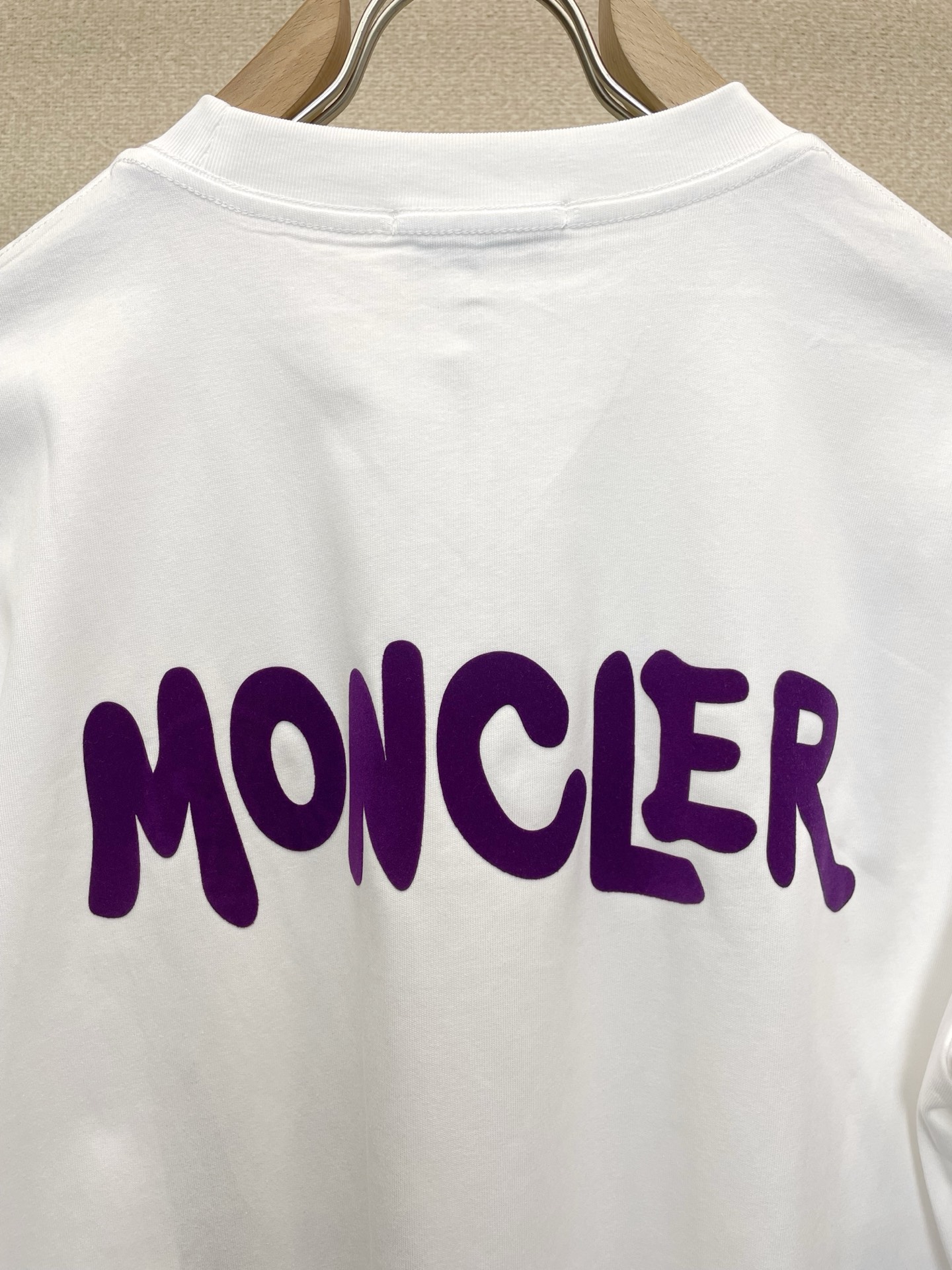 。Moncler蒙口💥砸锅卖铁都要上的新款新款原单男士休闲短袖 高端定制 高端版本 时尚百搭爆款⚠️⚠️