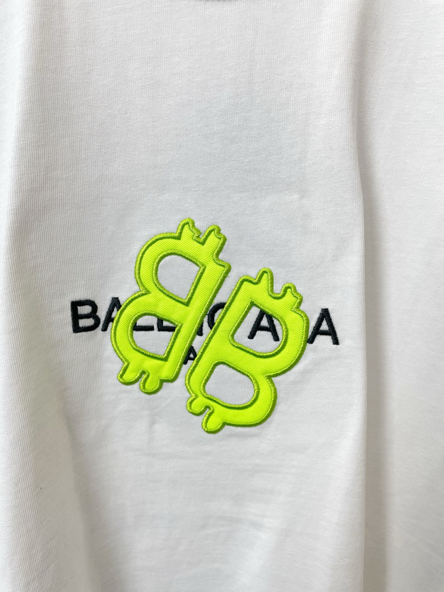 。Balenciaga巴黎世家💥砸锅卖铁都要上的新款新款原单男士休闲短袖 高端定制 高端版本 时尚百搭爆