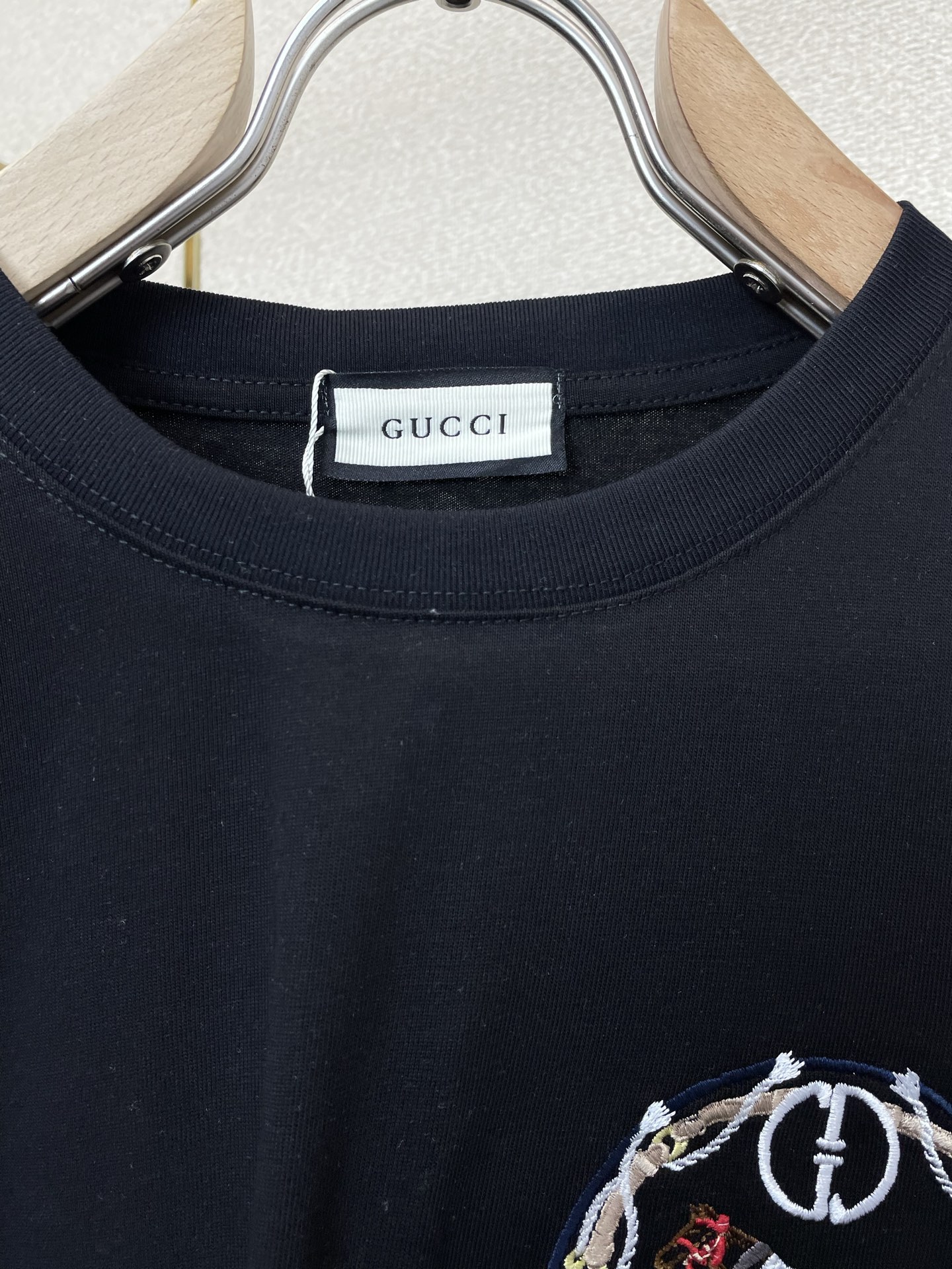 。Gucci古驰💥砸锅卖铁都要上的新款新款原单男士休闲短袖 高端定制 高端版本 时尚百搭爆款⚠️⚠️✨✨