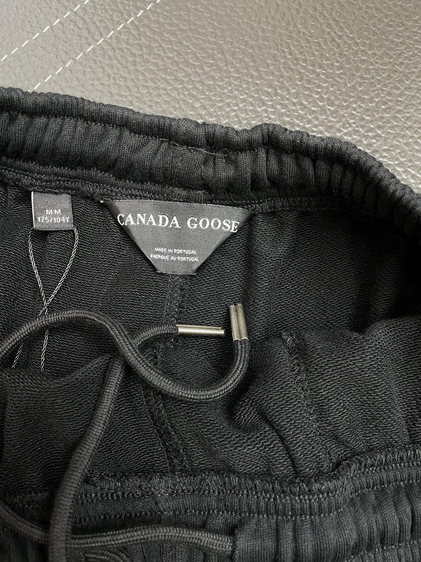 。Canada Goose加拿大鹅💥砸锅卖铁都要上的新款新款原单男士休闲短裤🩳高端定制 高端版本 时尚百