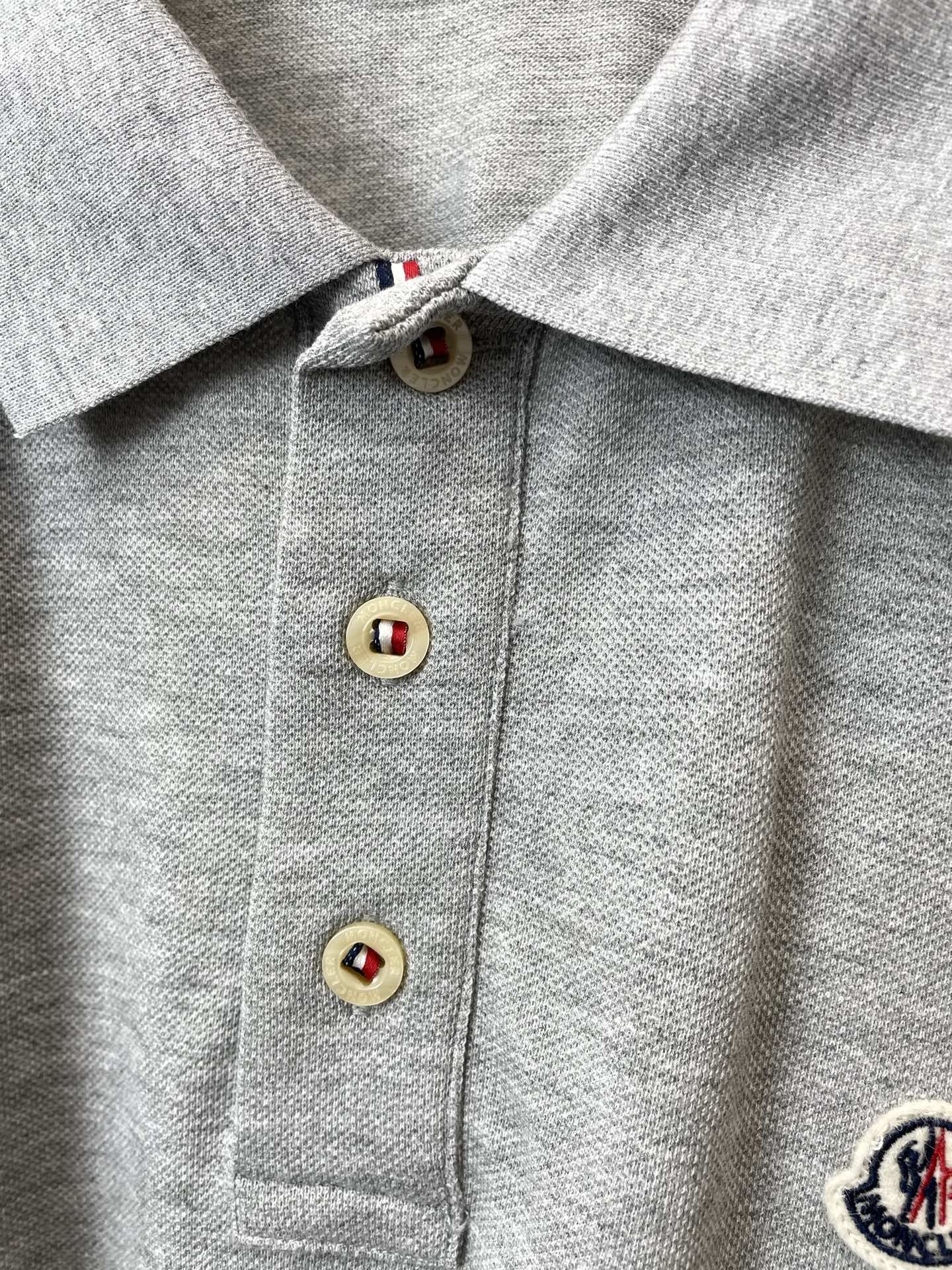 。Moncler蒙口💥砸锅卖铁都要上的新款新款原单男士休闲短袖 高端定制 高端版本 时尚百搭爆款⚠️⚠️