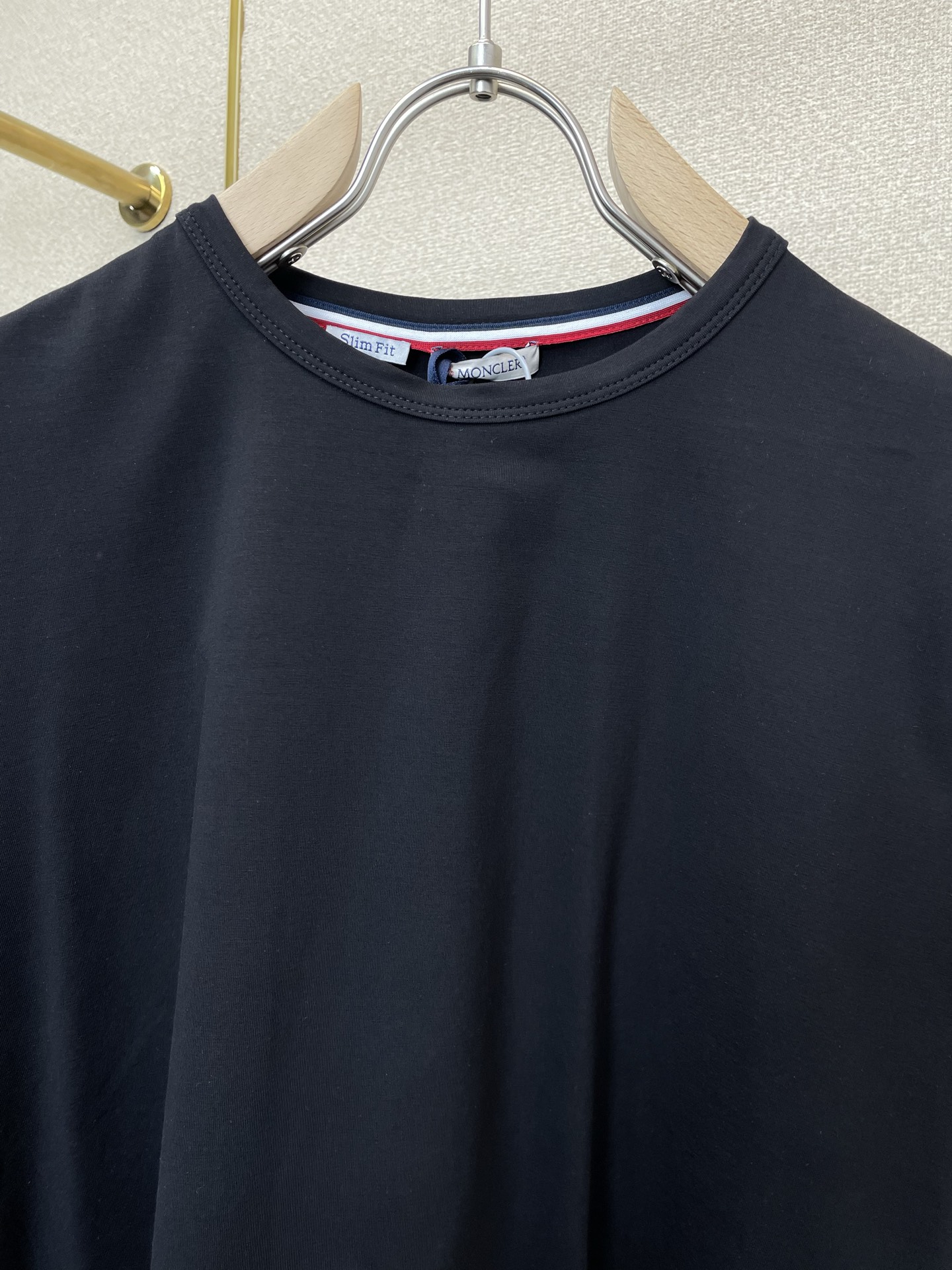 。Moncler蒙口💥砸锅卖铁都要上的新款新款原单男士休闲短袖 高端定制 高端版本 时尚百搭爆款⚠️⚠️
