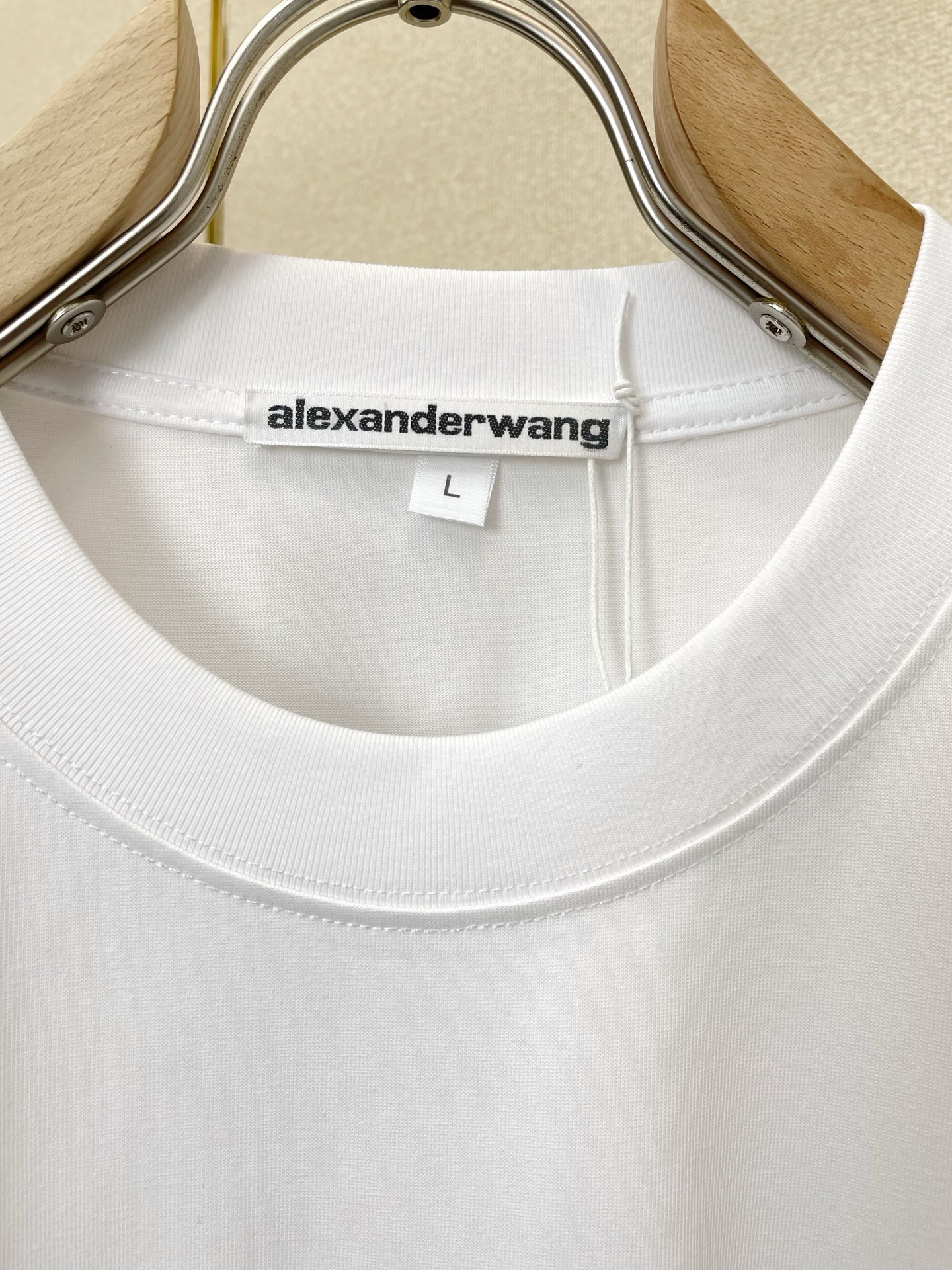 。Alexanderwang亚历山大王💥砸锅卖铁都要上的新款新款原单男士休闲短袖 高端定制 高端版本 时