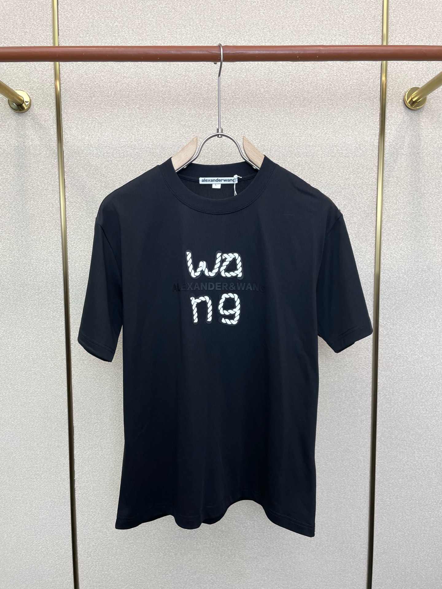 。Alexanderwang亚历山大王💥砸锅卖铁都要上的新款新款原单男士休闲短袖 高端定制 高端版本 时
