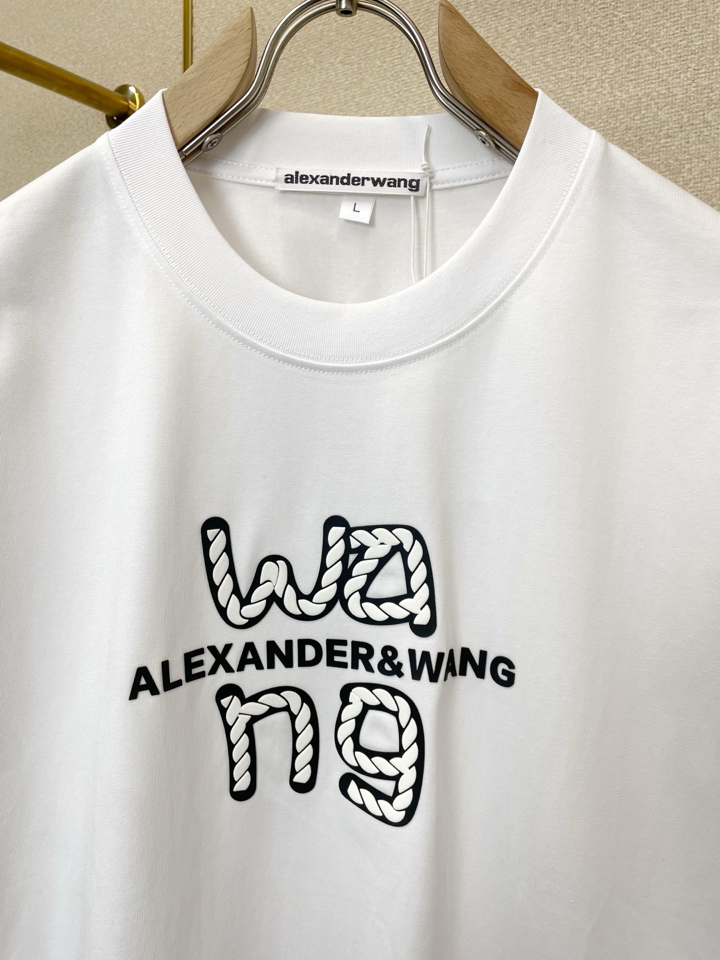 。Alexanderwang亚历山大王💥砸锅卖铁都要上的新款新款原单男士休闲短袖 高端定制 高端版本 时
