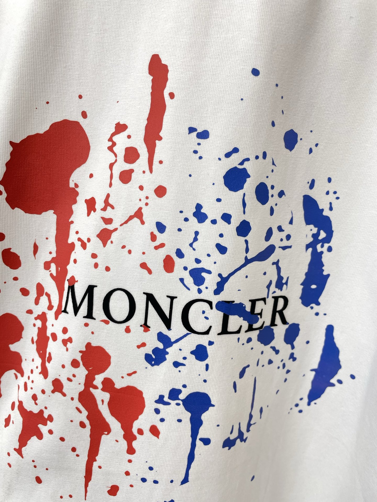 。Moncler蒙口💥砸锅卖铁都要上的新款新款原单男士休闲短袖 高端定制 高端版本 时尚百搭爆款⚠️⚠️