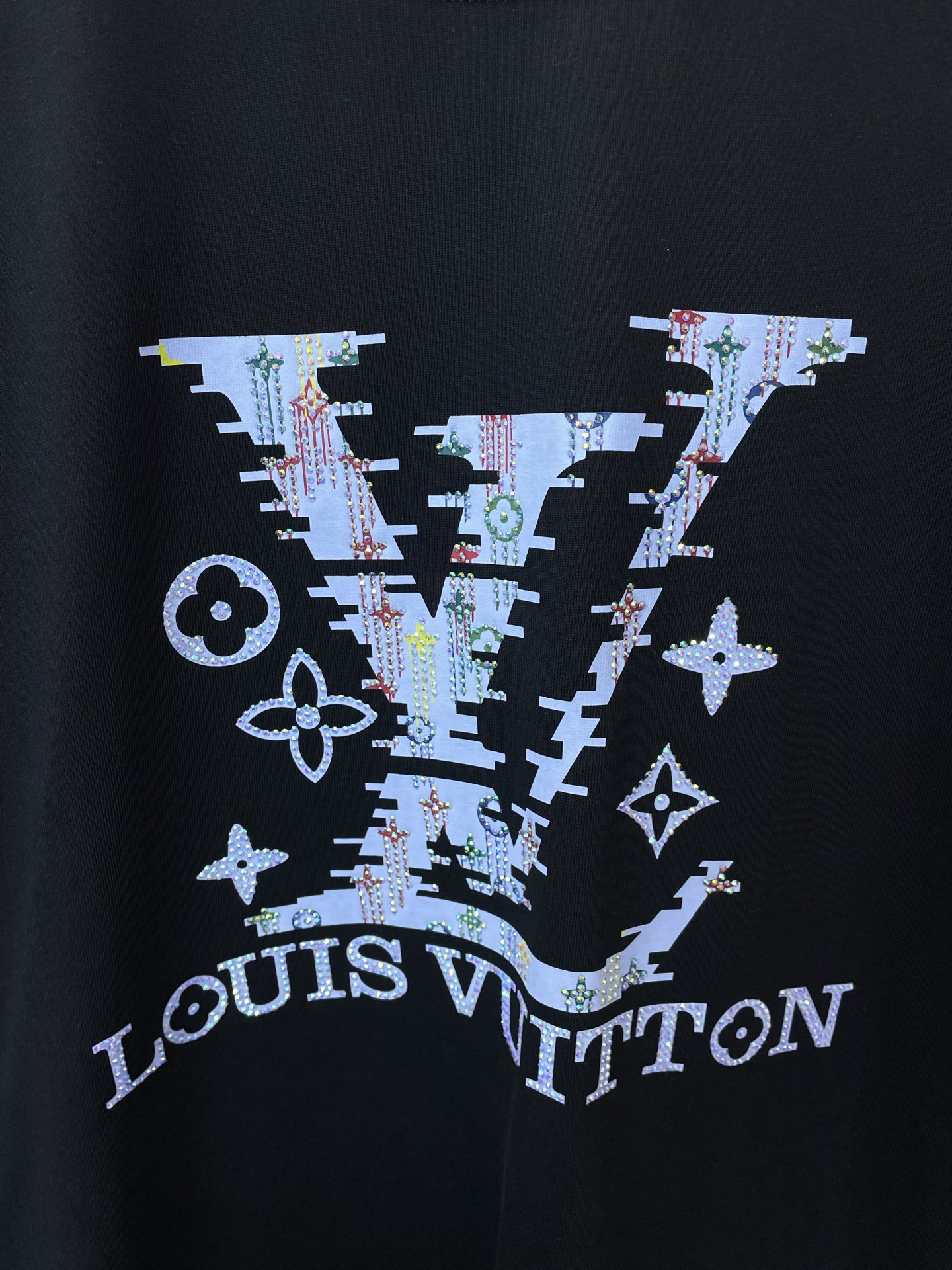 。Louis Vuitton路易威登💥砸锅卖铁都要上的新款新款原单男士休闲短袖 高端定制 高端版本 时尚
