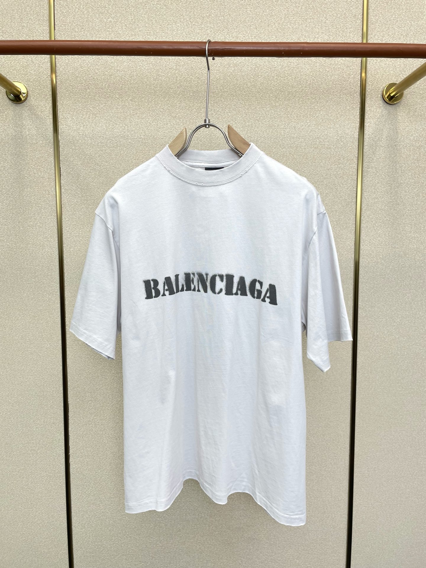 。Balenciaga巴黎世家💥砸锅卖铁都要上的新款新款原单男士休闲短袖 高端定制 高端版本 时尚百搭爆
