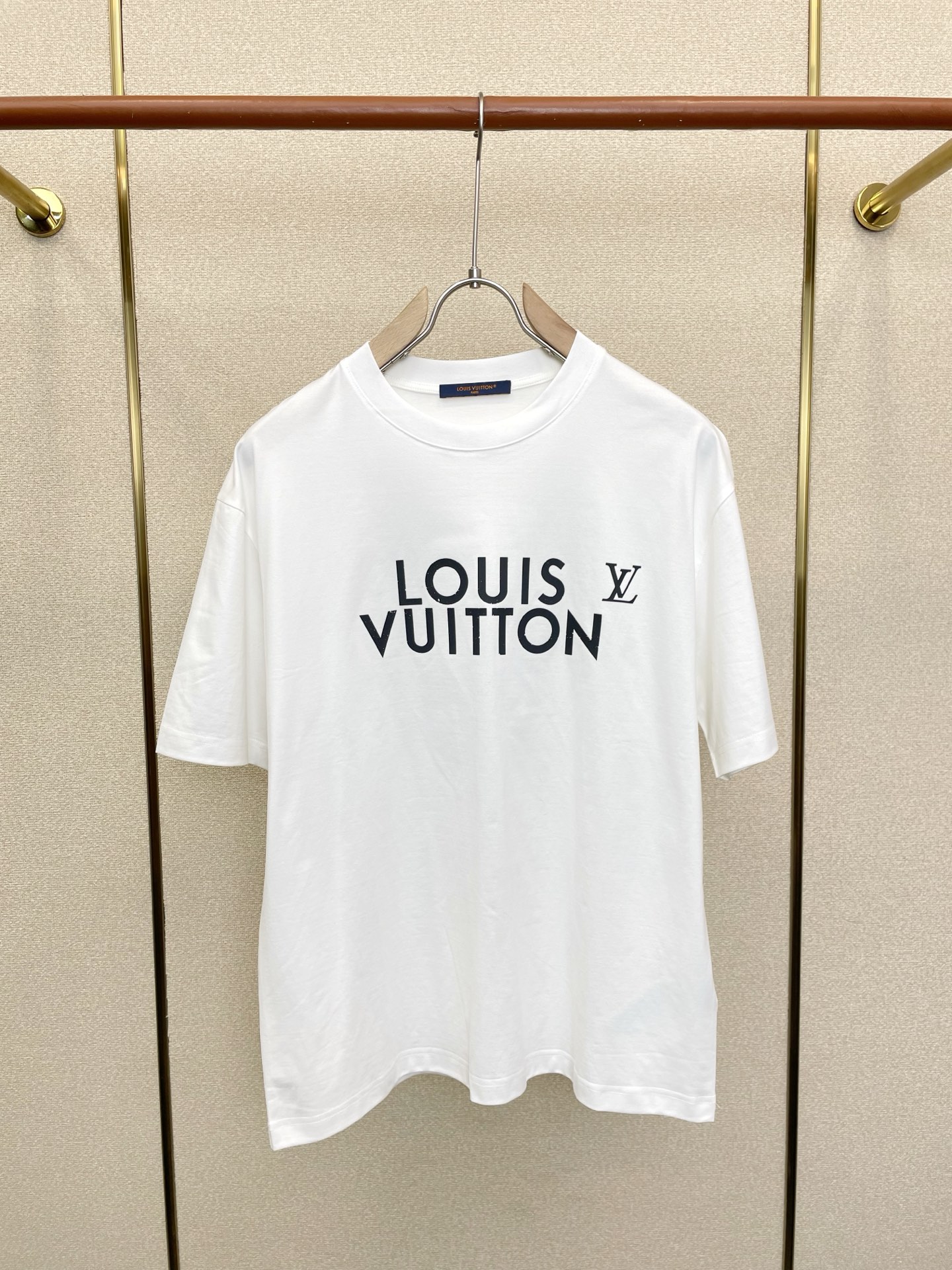 。Louis Vuitton路易威登💥独家专供新款原单男士休闲短袖 高端定制 高端版本 时尚百搭爆款⚠️