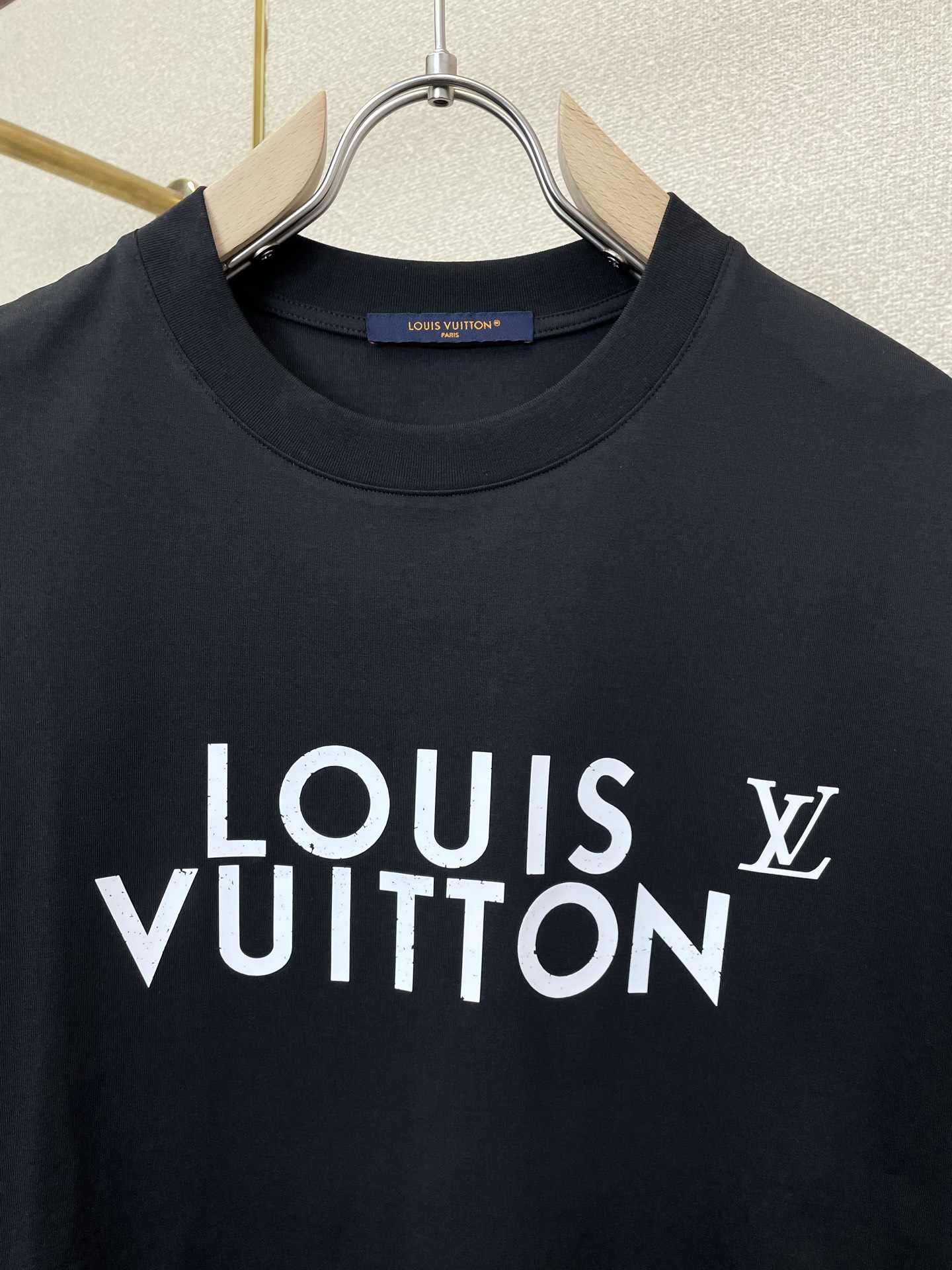 。Louis Vuitton路易威登💥独家专供新款原单男士休闲短袖 高端定制 高端版本 时尚百搭爆款⚠️