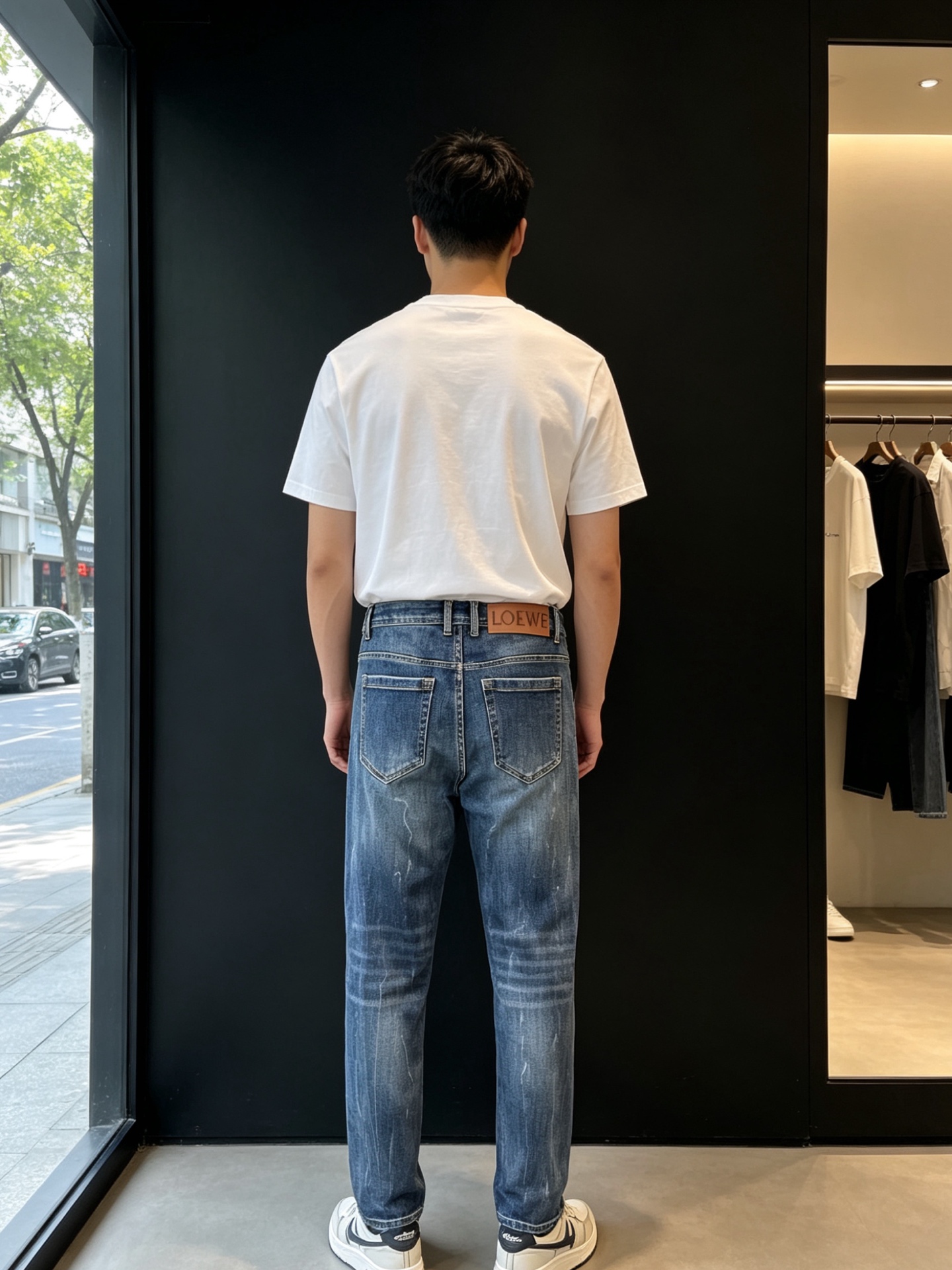 。LOEWE罗意威💥砸锅卖铁都要上的新款新款休闲牛仔裤👖高端版本 专柜定制面料 透气舒适度高，细节无可挑