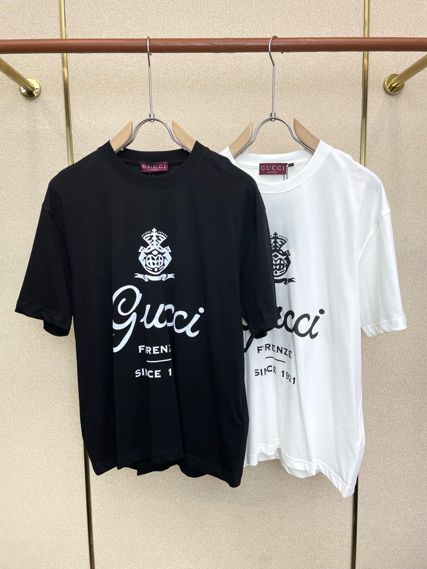 。Gucci古驰💥砸锅卖铁都要上的新款新款原单男士休闲短袖 高端定制 高端版本 时尚百搭爆款⚠️⚠️✨✨