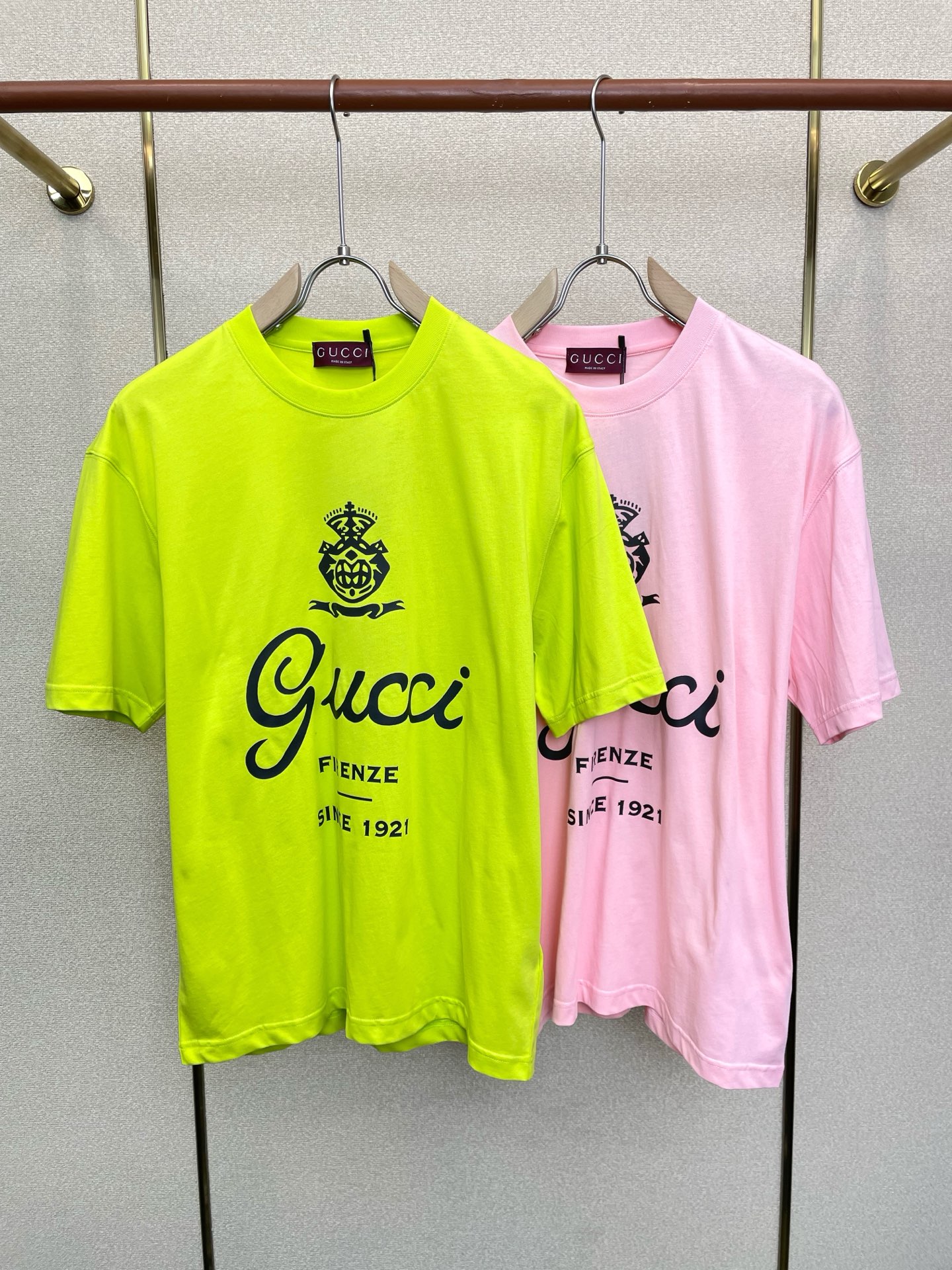。Gucci古驰💥砸锅卖铁都要上的新款新款原单男士休闲短袖 高端定制 高端版本 时尚百搭爆款⚠️⚠️✨✨