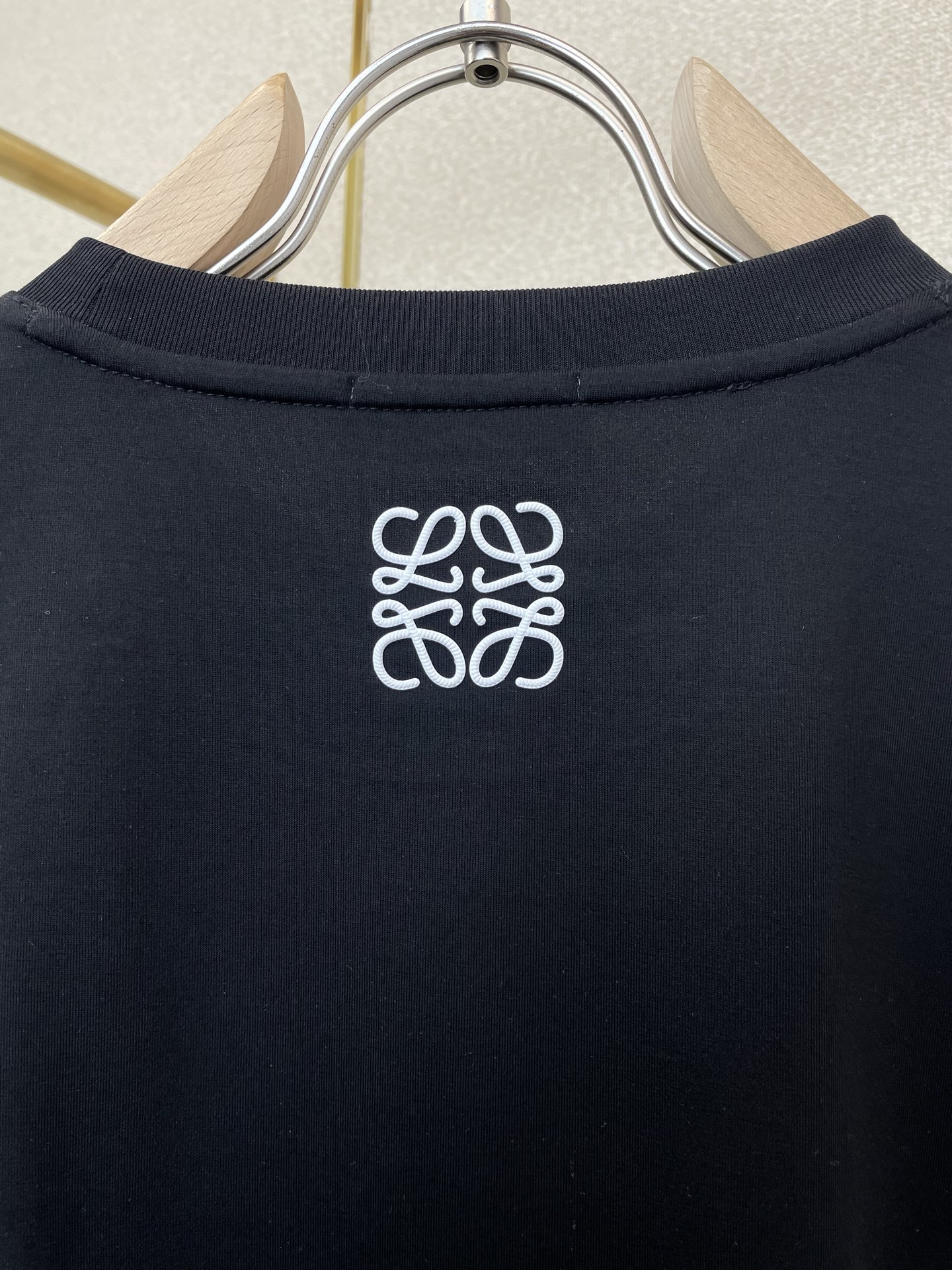 。LOEWE罗意威💥砸锅卖铁都要上的新款新款原单男士休闲短袖 高端定制 高端版本 时尚百搭爆款⚠️⚠️✨