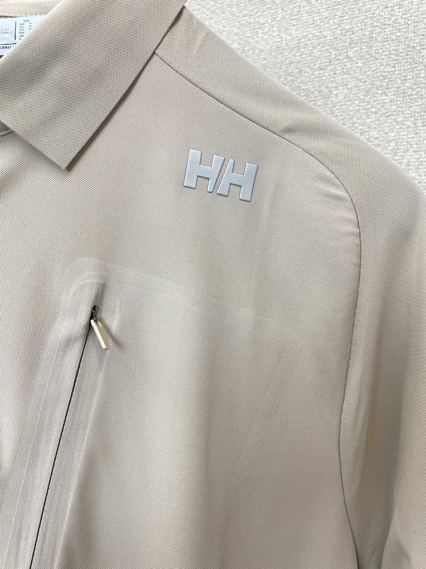 。HELLY HANSEN💥砸锅卖铁都要上的新款新款原单男士休闲短袖 高端定制 高端版本 时尚百搭爆款⚠