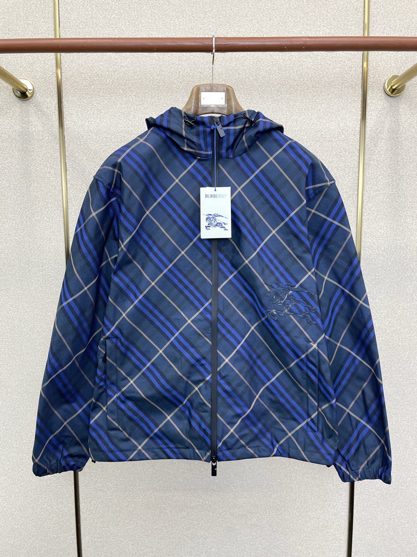 。Burberry巴宝莉💥砸锅卖铁都要上的新款新款原单男士休闲连帽外套 高端定制 高端版本 时尚百搭爆款