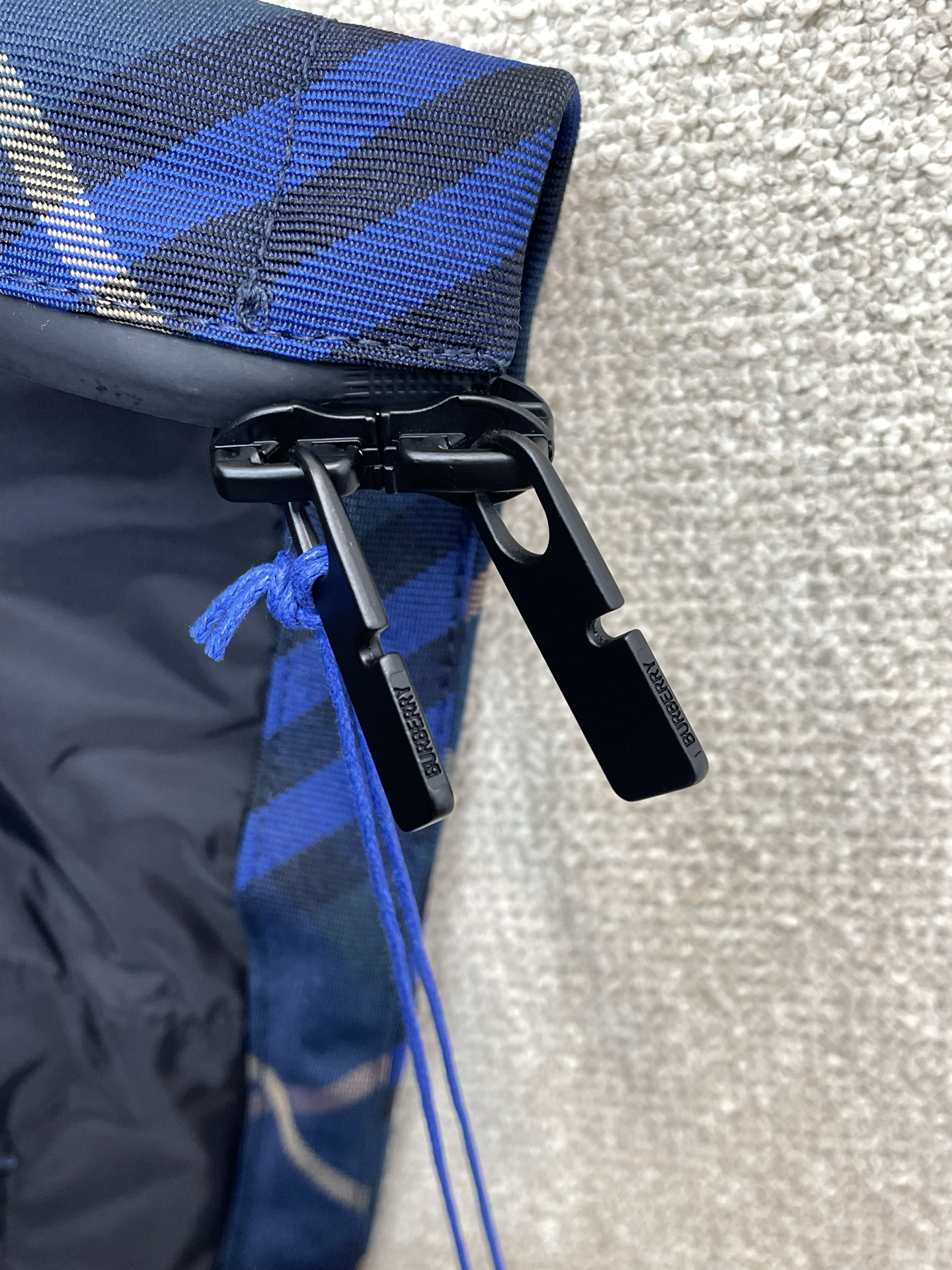 。Burberry巴宝莉💥砸锅卖铁都要上的新款新款原单男士休闲连帽外套 高端定制 高端版本 时尚百搭爆款