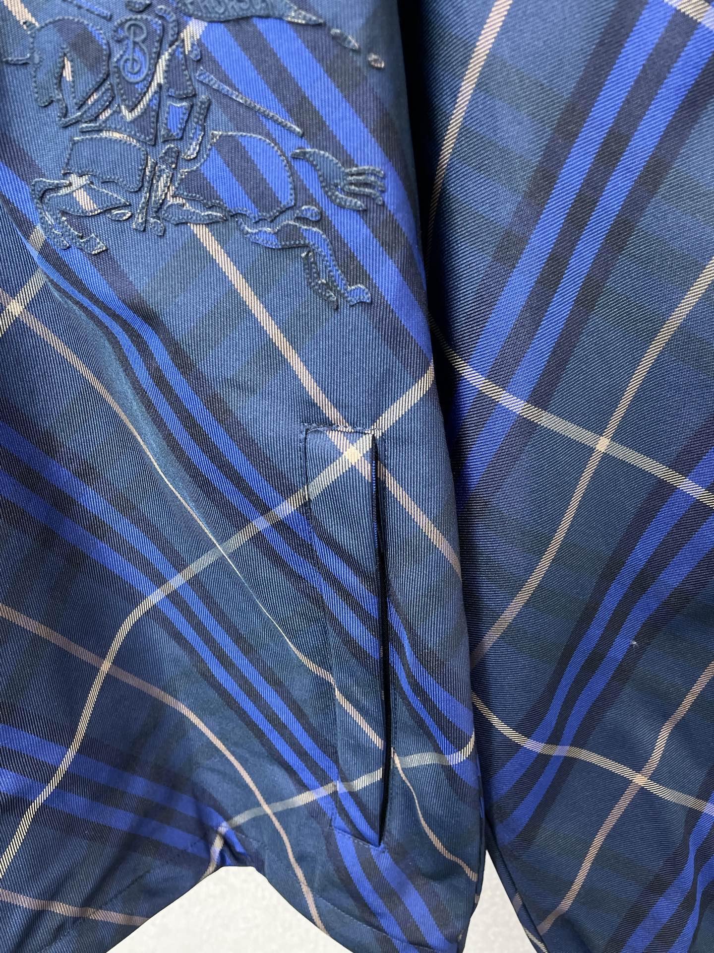 。Burberry巴宝莉💥砸锅卖铁都要上的新款新款原单男士休闲连帽外套 高端定制 高端版本 时尚百搭爆款