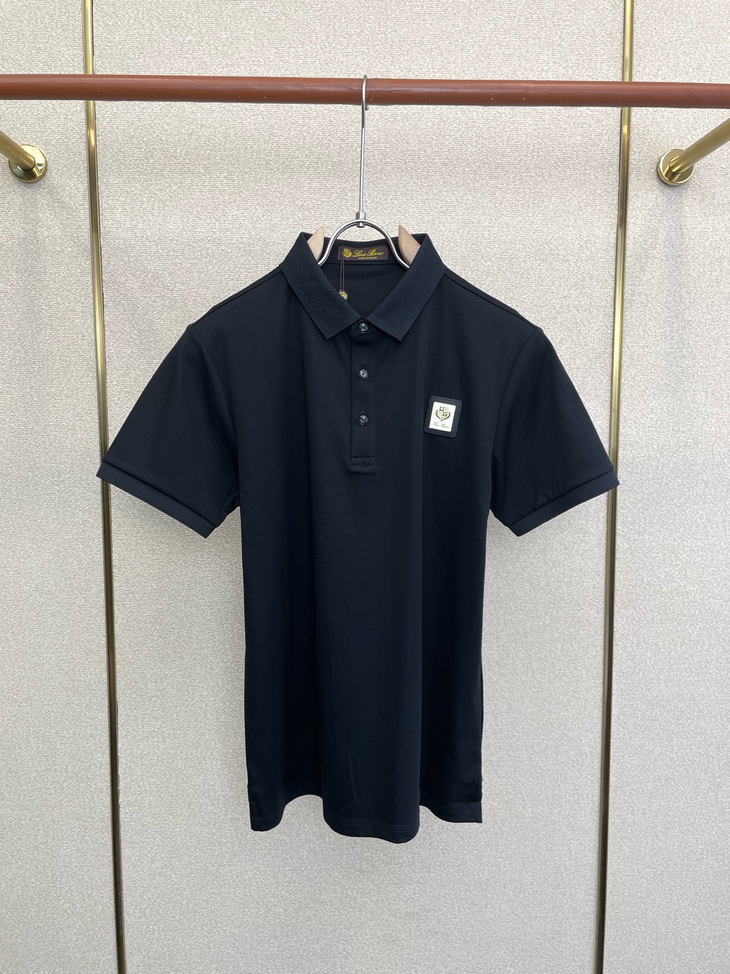 。Loro Piana-Loro Piana诺悠翩雅💥砸锅卖铁都要上的新款新款原单男士休闲短袖 高端定制