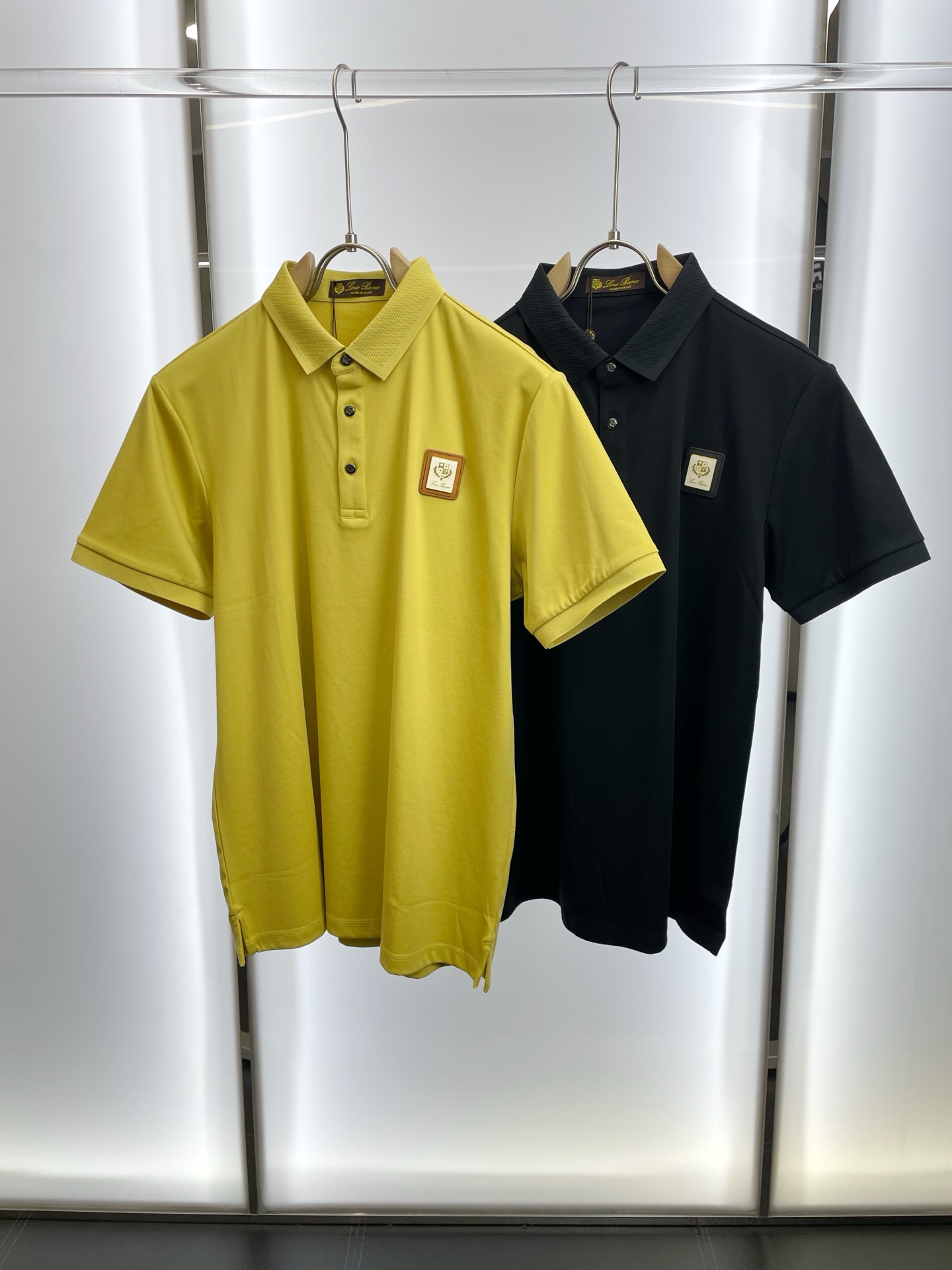 。Loro Piana-Loro Piana诺悠翩雅💥砸锅卖铁都要上的新款新款原单男士休闲短袖 高端定制