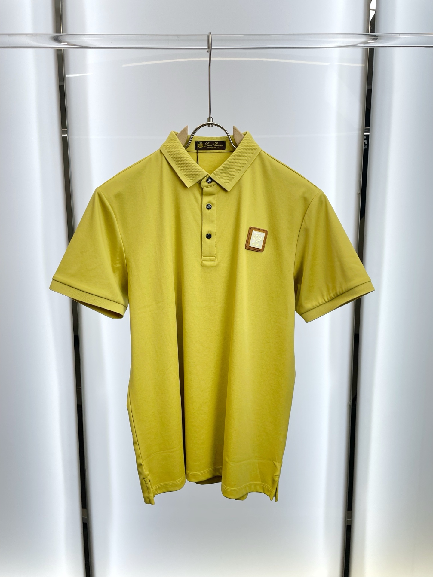 。Loro Piana-Loro Piana诺悠翩雅💥砸锅卖铁都要上的新款新款原单男士休闲短袖 高端定制