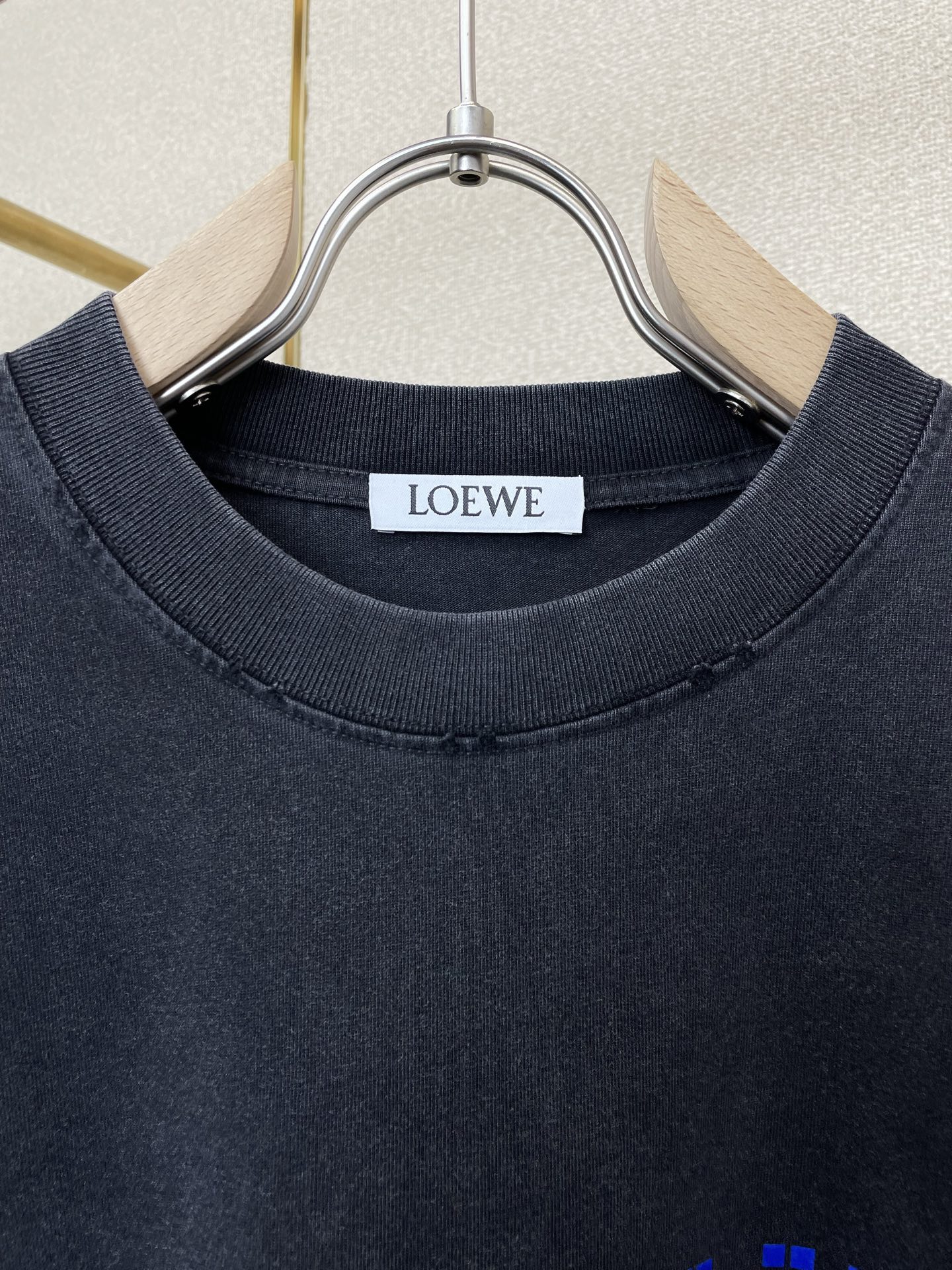 。LOEWE罗意威💥砸锅卖铁都要上的新款新款原单男士休闲短袖 高端定制 高端版本 时尚百搭爆款⚠️⚠️✨