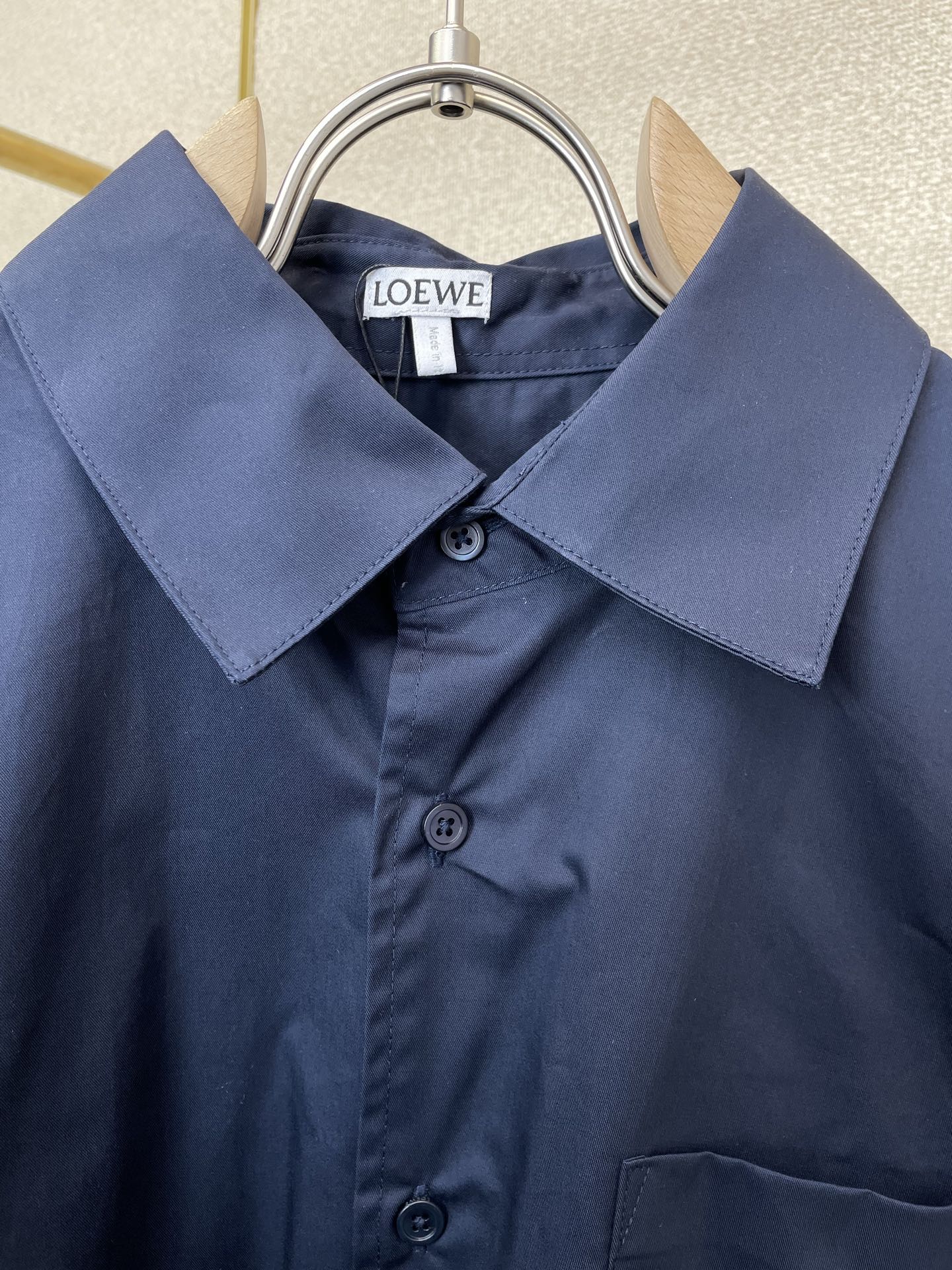 。LOEWE罗意威💥砸锅卖铁都要上的新款新款原单男士休闲衬衫 高端定制 高端版本 时尚百搭爆款⚠️⚠️✨