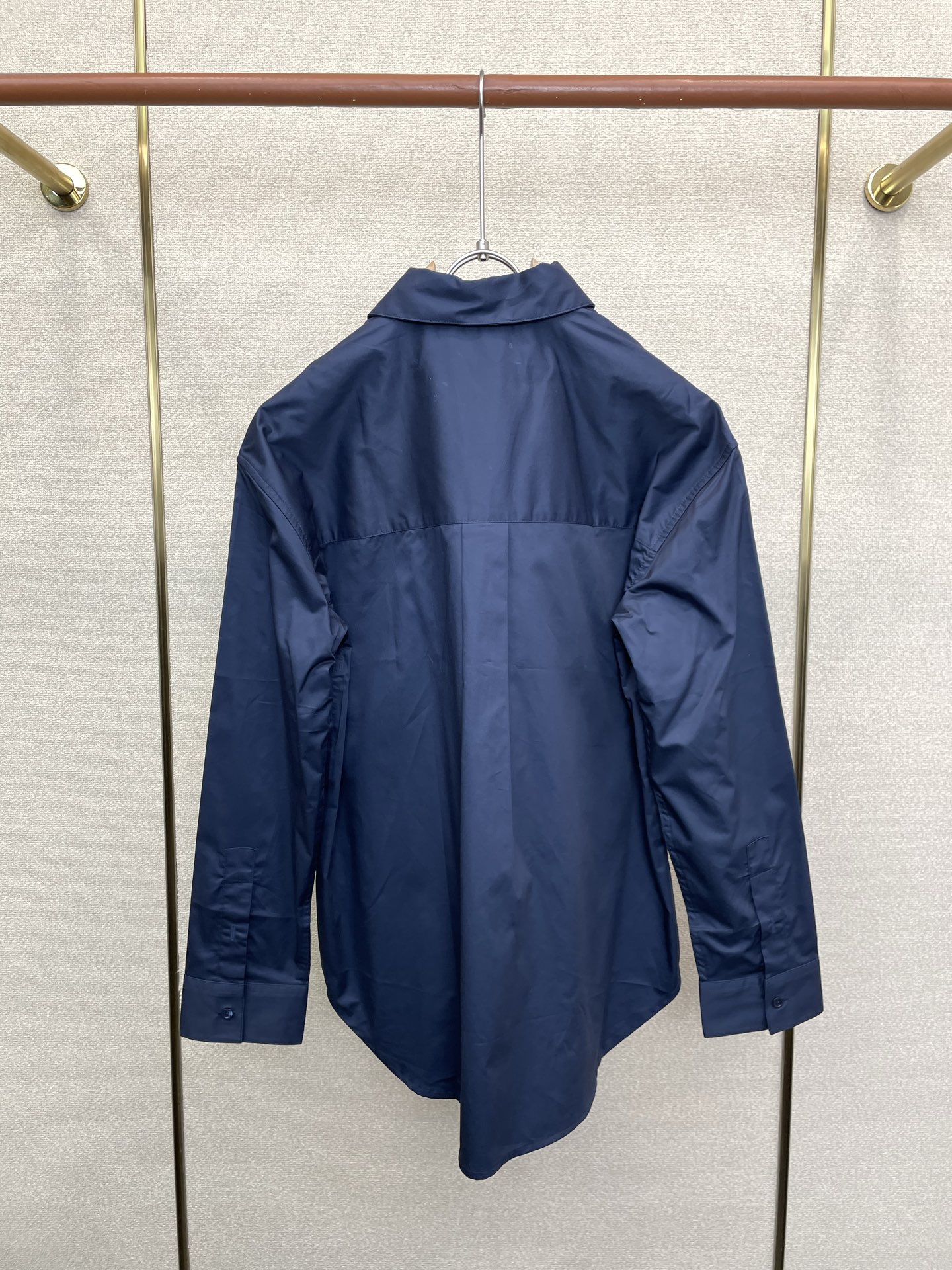 。LOEWE罗意威💥砸锅卖铁都要上的新款新款原单男士休闲衬衫 高端定制 高端版本 时尚百搭爆款⚠️⚠️✨