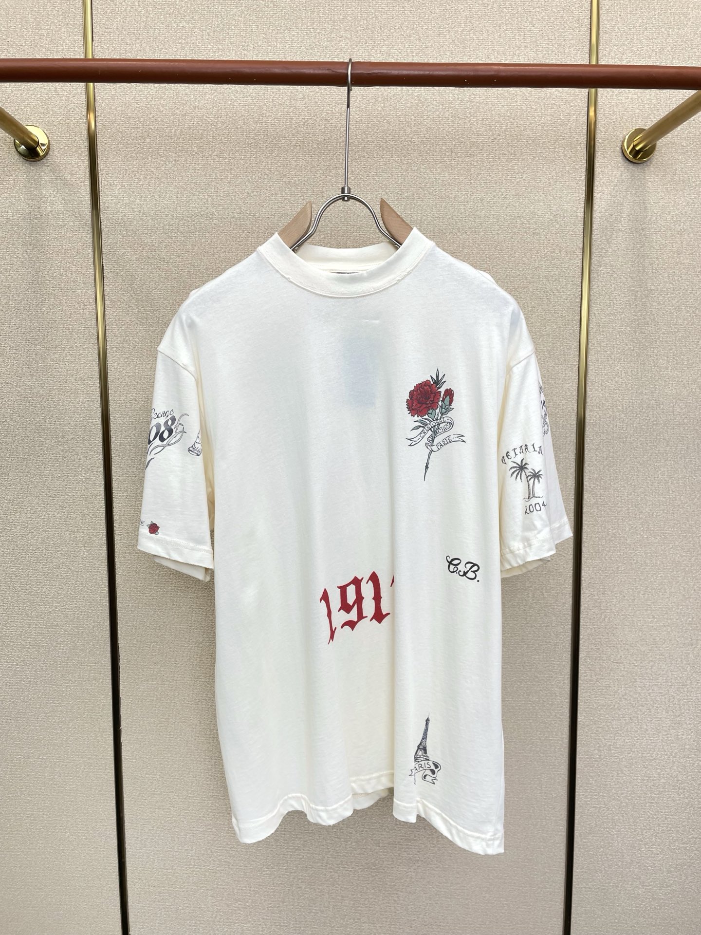 。Balenciaga巴黎世家💥砸锅卖铁都要上的新款新款原单男士休闲短袖 高端定制 高端版本 时尚百搭爆